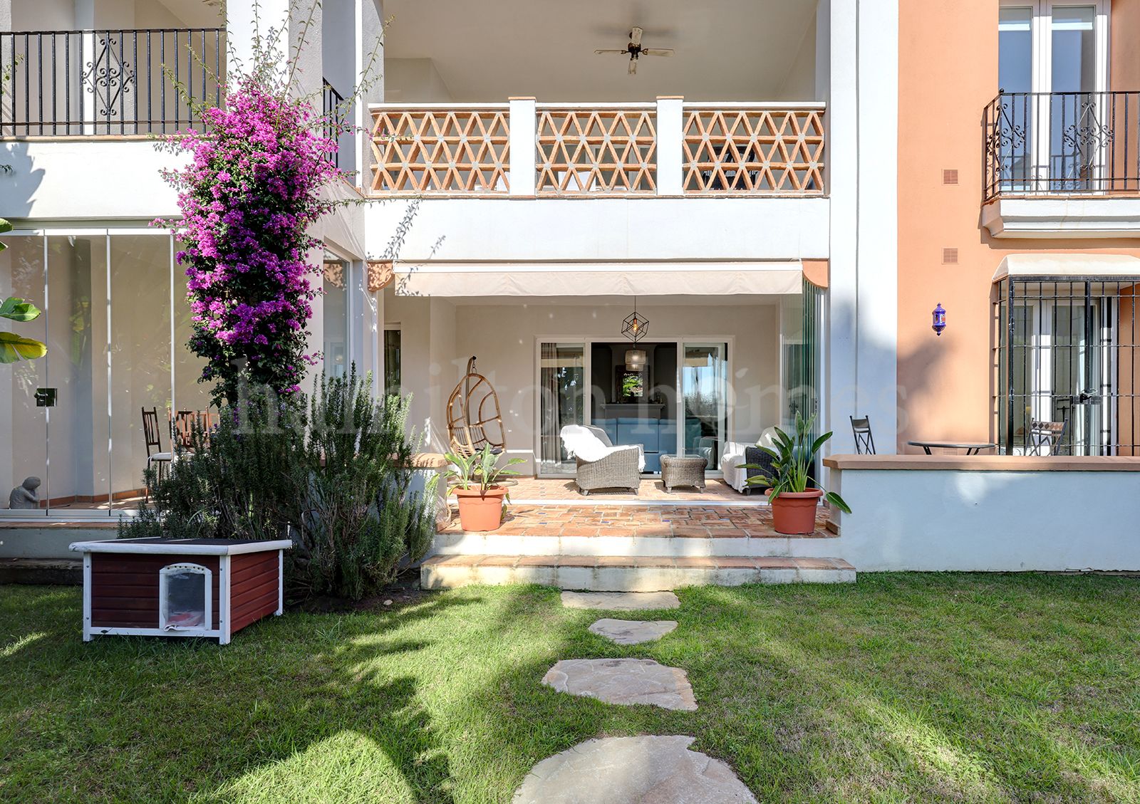 Apartamento Planta Baja en La Perla de la Bahía, Casares