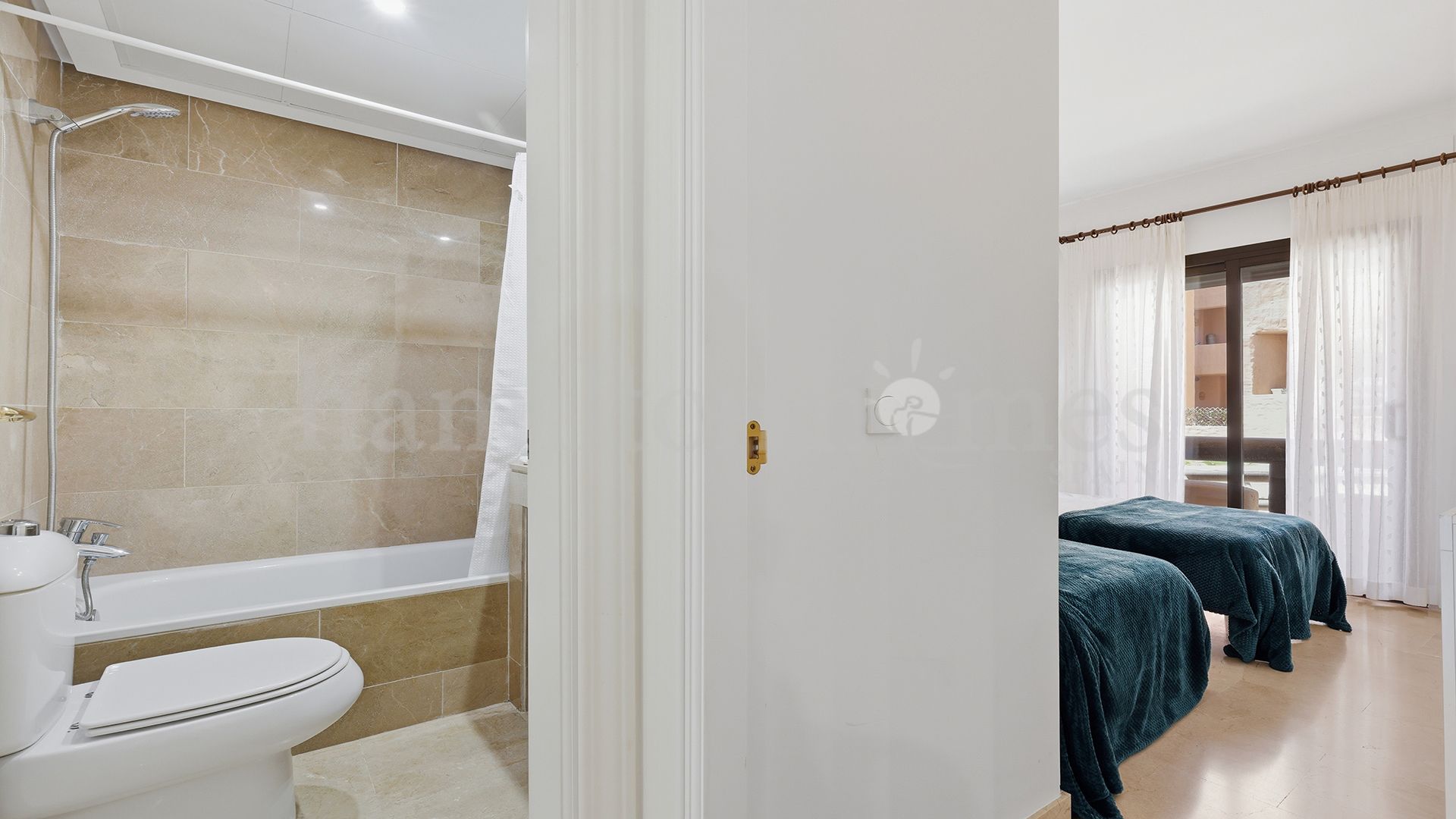 Apartment in Sabinillas, Manilva