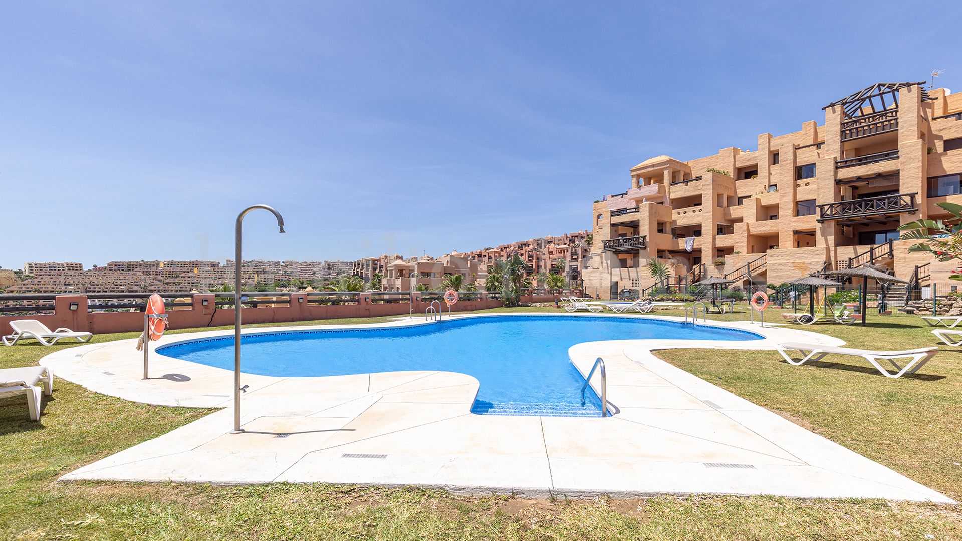 Apartment in Sabinillas, Manilva
