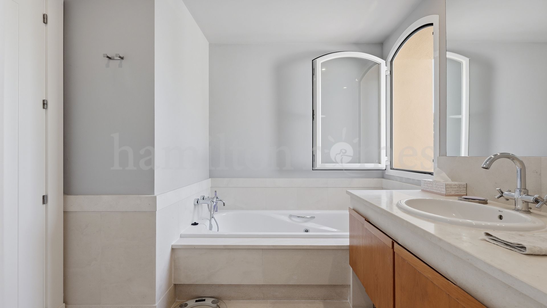Apartamento en Doña Julia, Casares