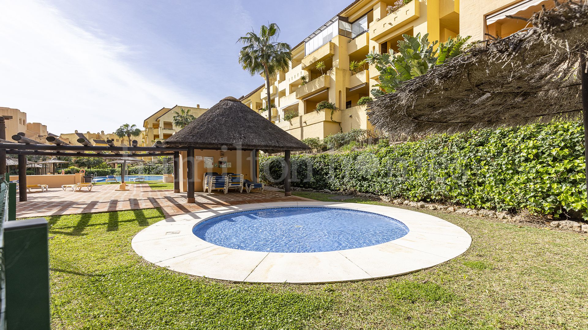Penthouse in Duquesa Village, Manilva