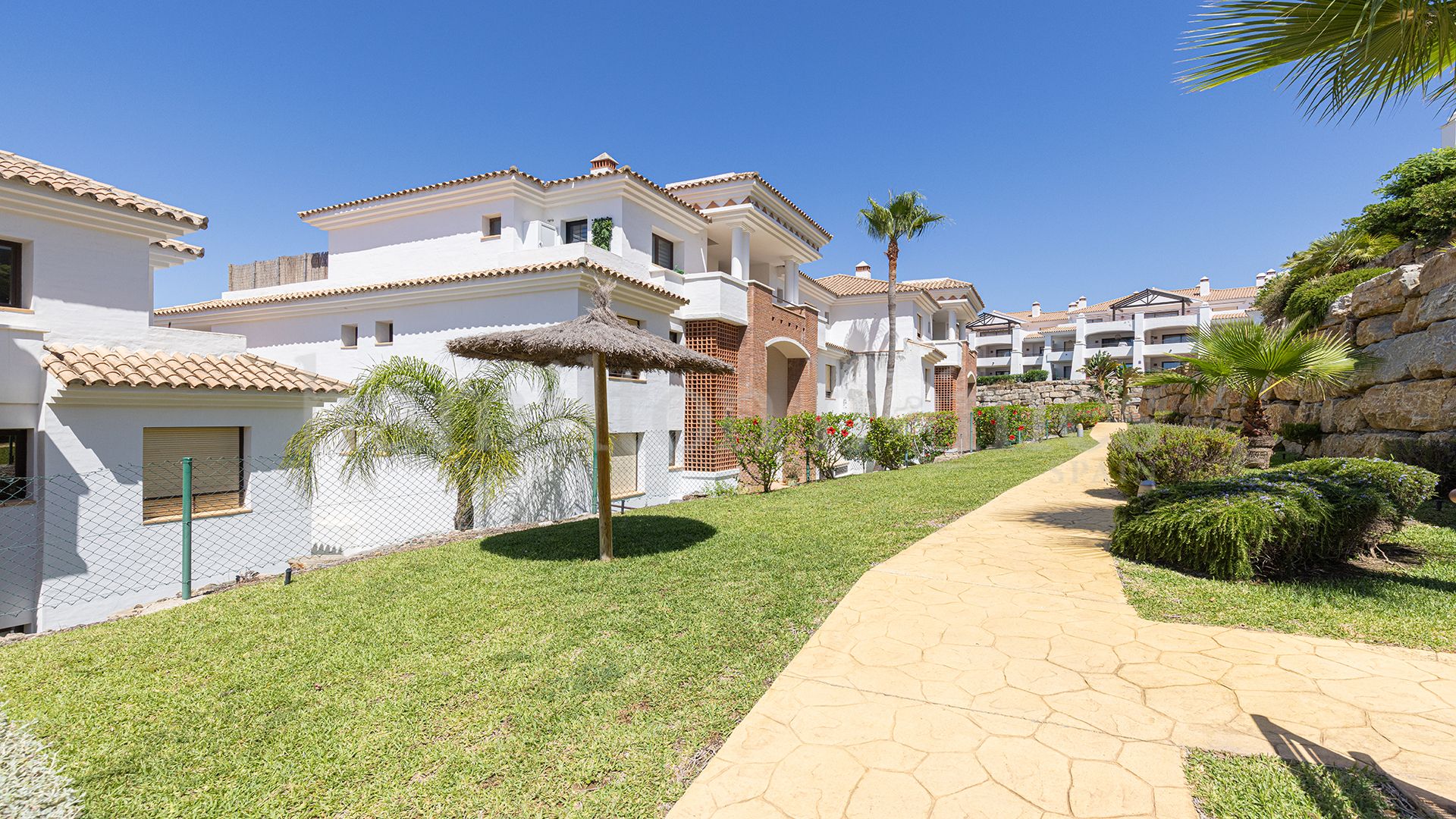 Ground Floor Apartment in Casares Golf, Casares