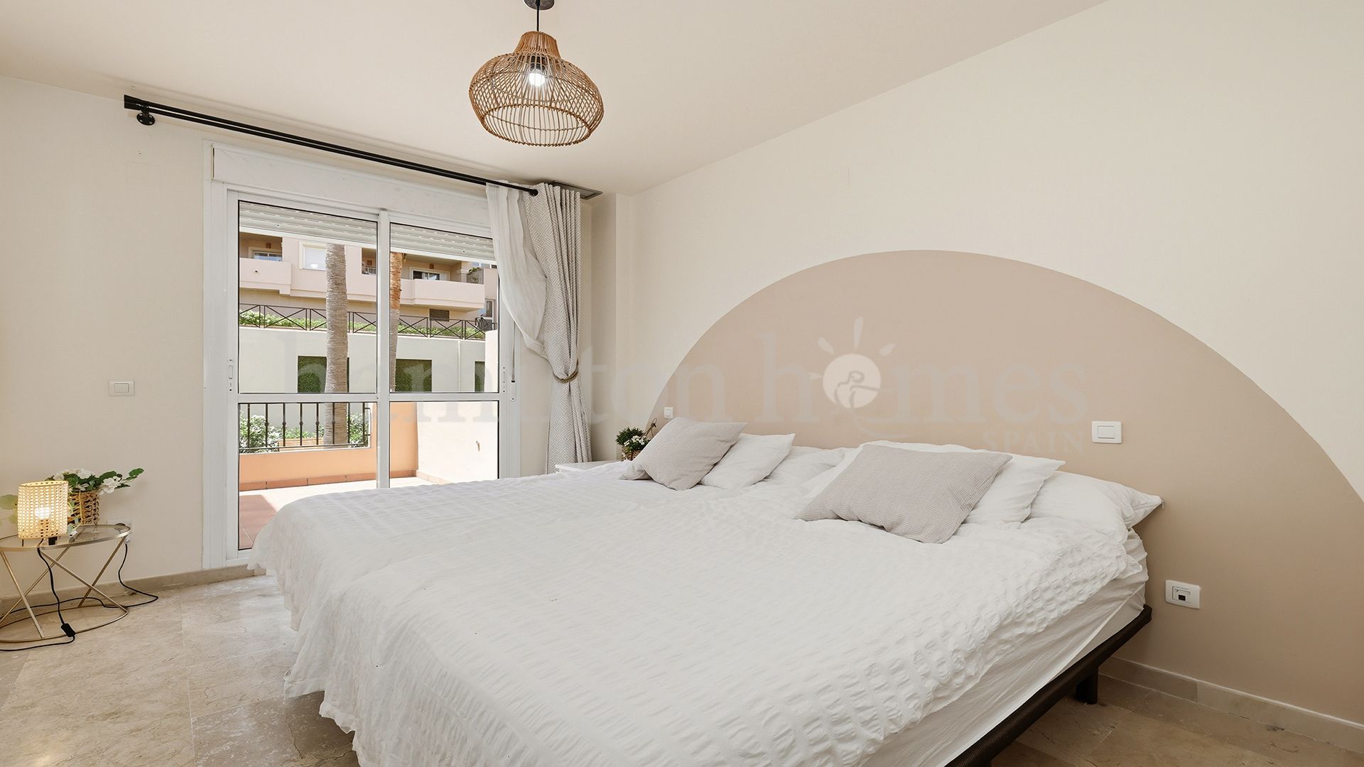 Apartamento en La Duquesa Golf, Manilva