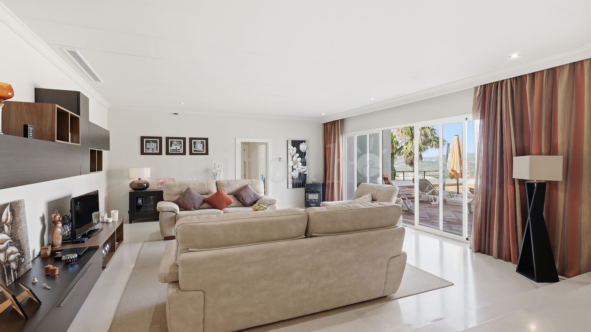 Apartamento en Doña Julia, Casares