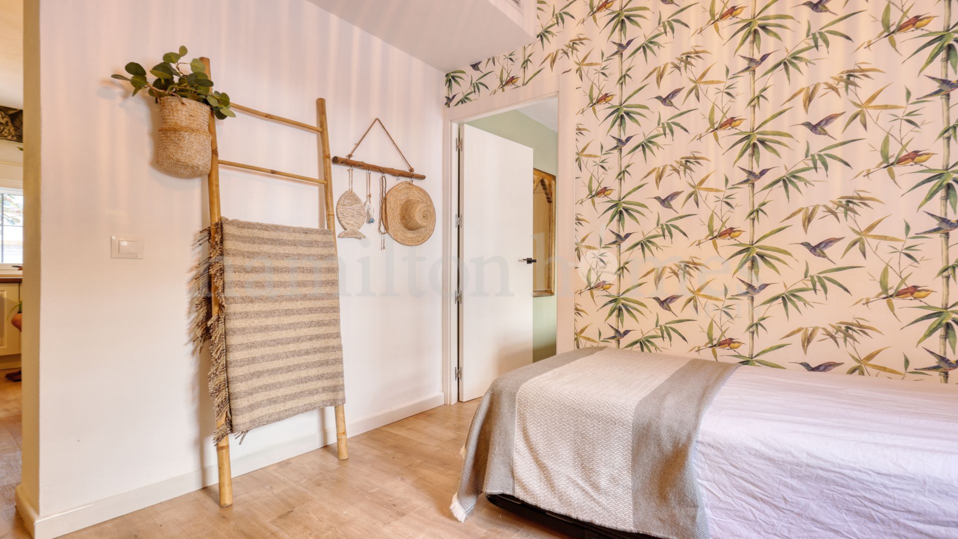 Apartamento Planta Baja en Estepona Centro, Estepona