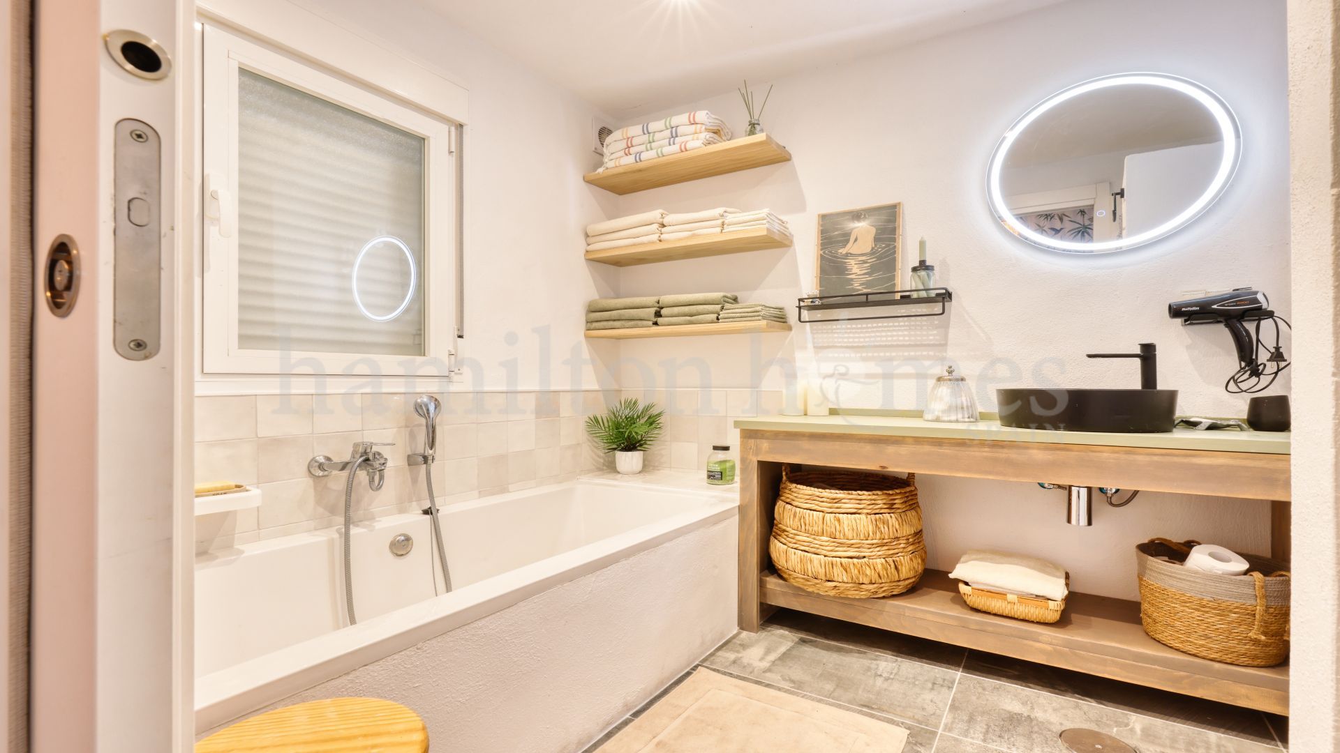 Apartamento Planta Baja en Estepona Centro, Estepona
