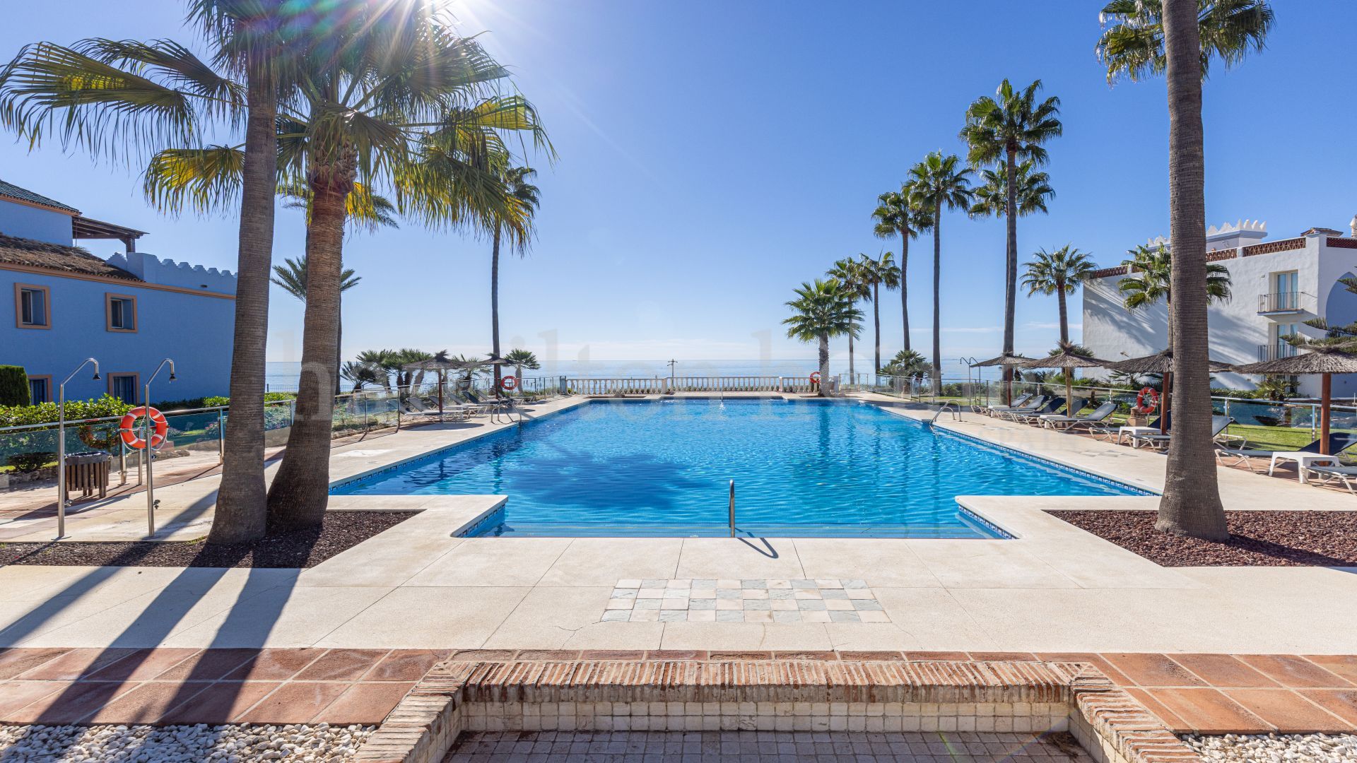 Atico Duplex en La Perla de la Bahía, Casares
