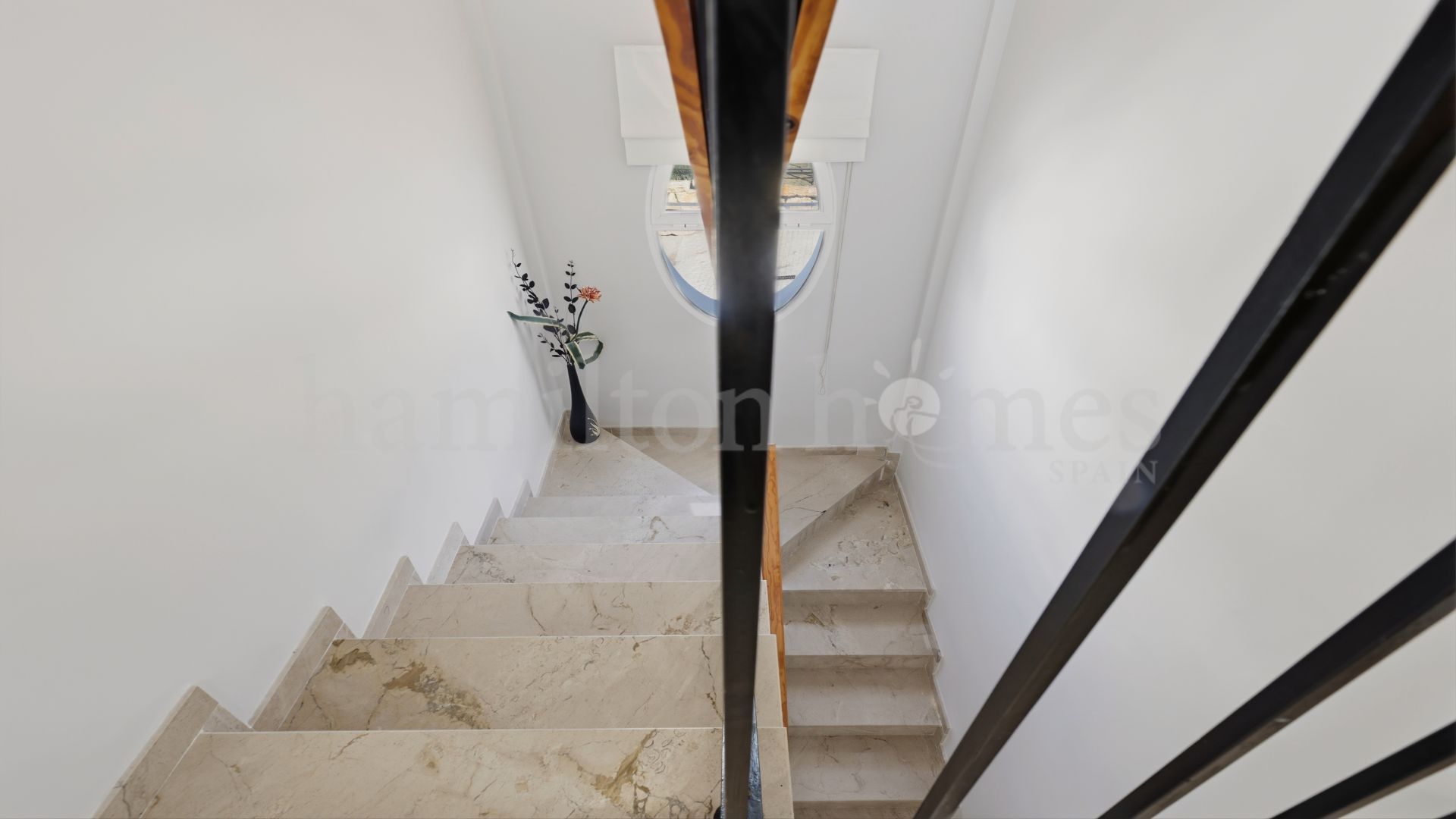 Town House in Bahia de Casares, Casares