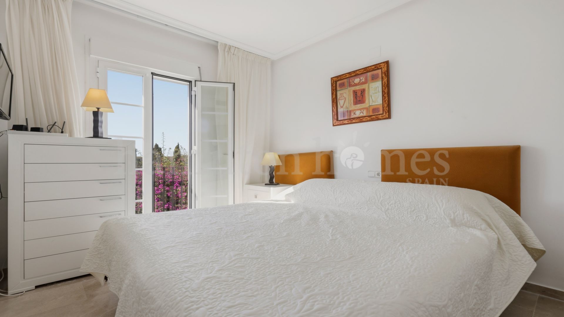Town House in Bahia de Casares, Casares