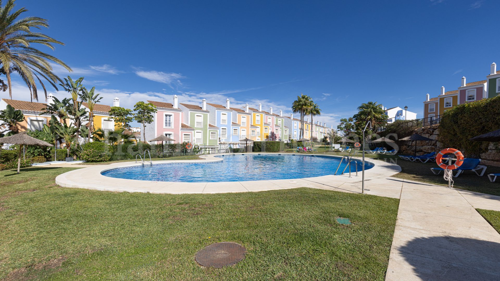Town House in Bahia de Casares, Casares