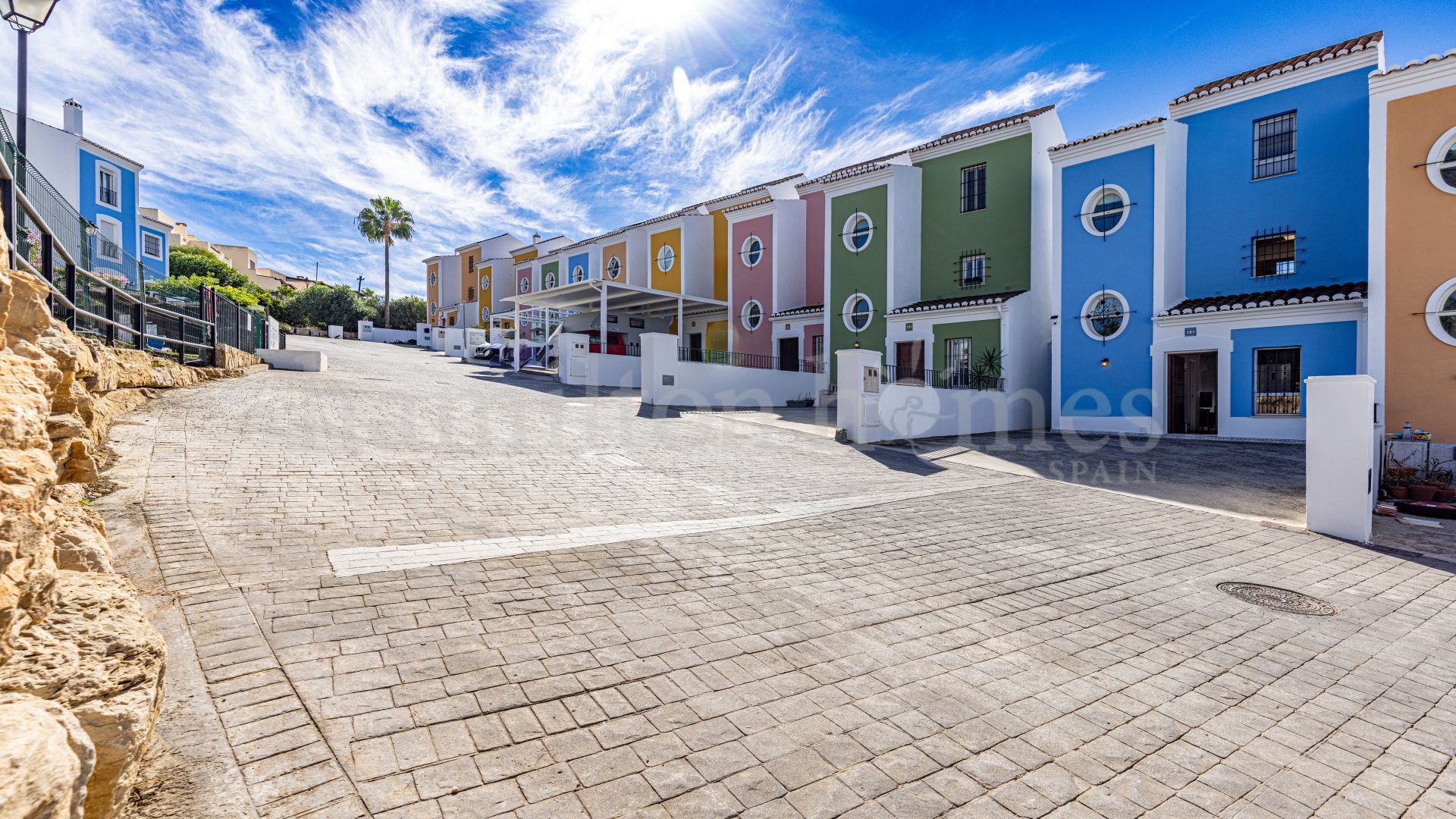 Town House in Bahia de Casares, Casares