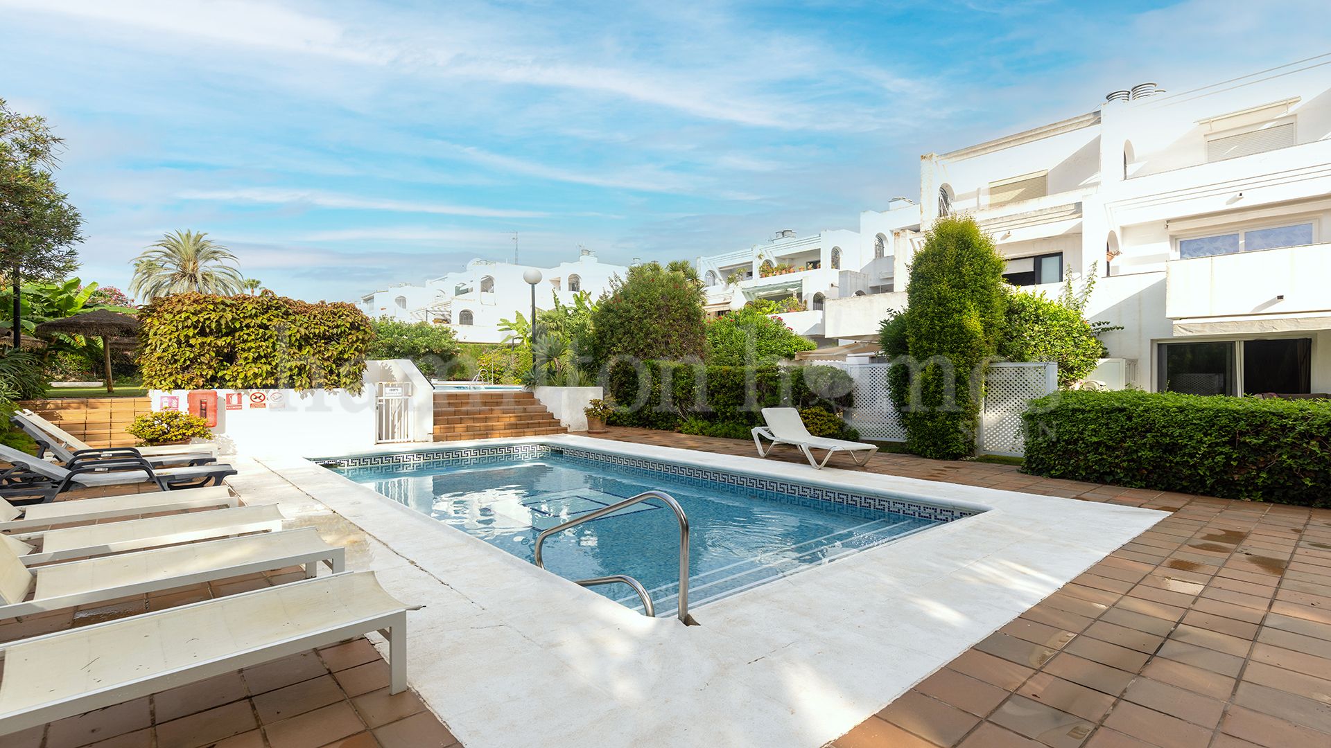 Duplex in Jardines de Sotogrande, Sotogrande