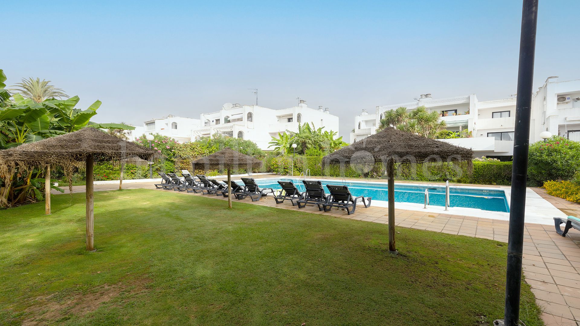 Duplex in Jardines de Sotogrande, Sotogrande