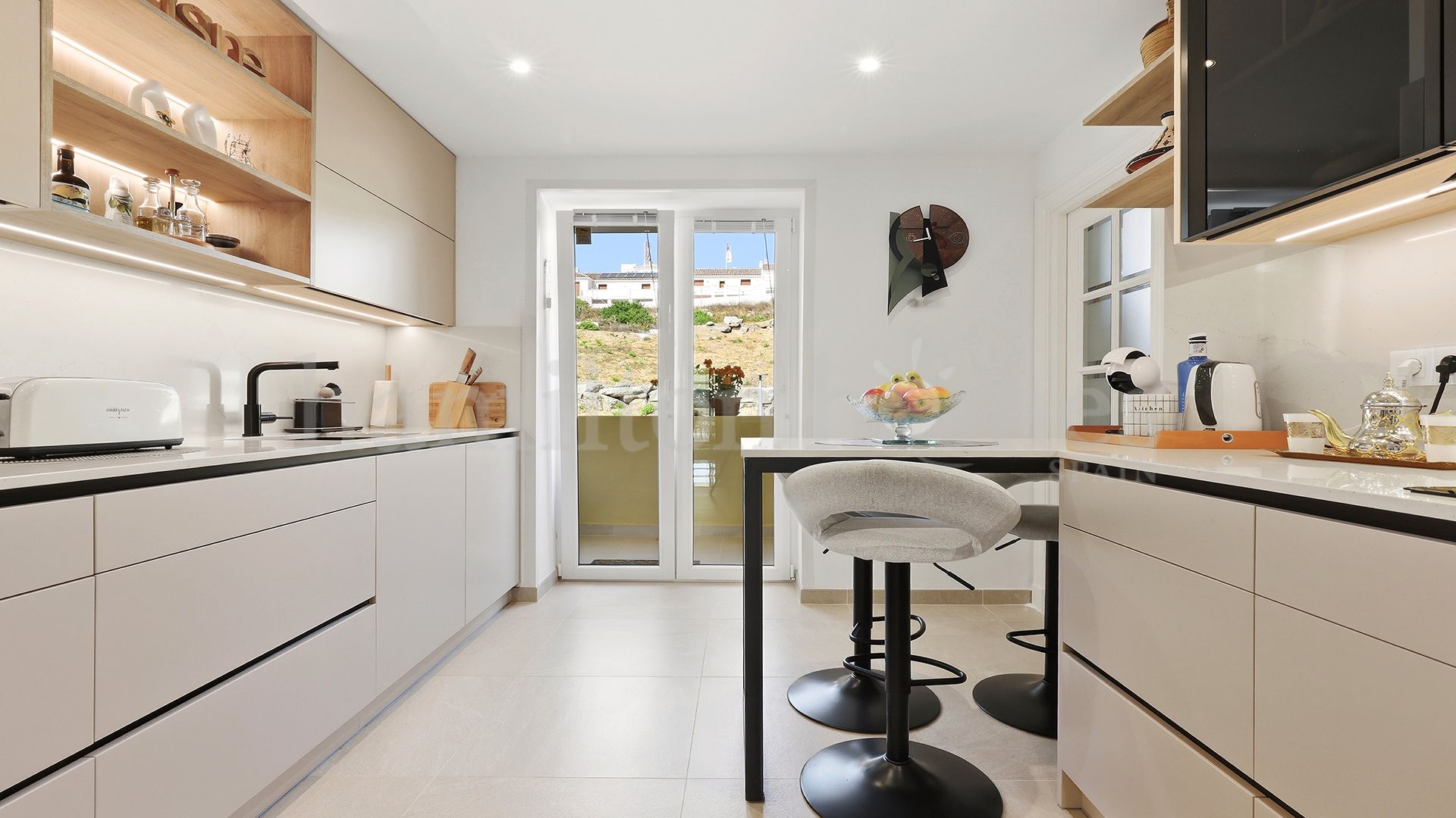 Apartment in Majestic, Casares