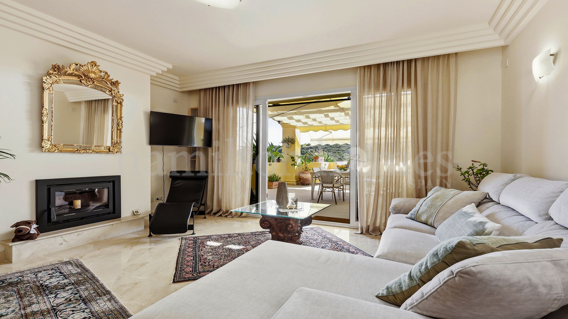Apartment in Majestic, Casares