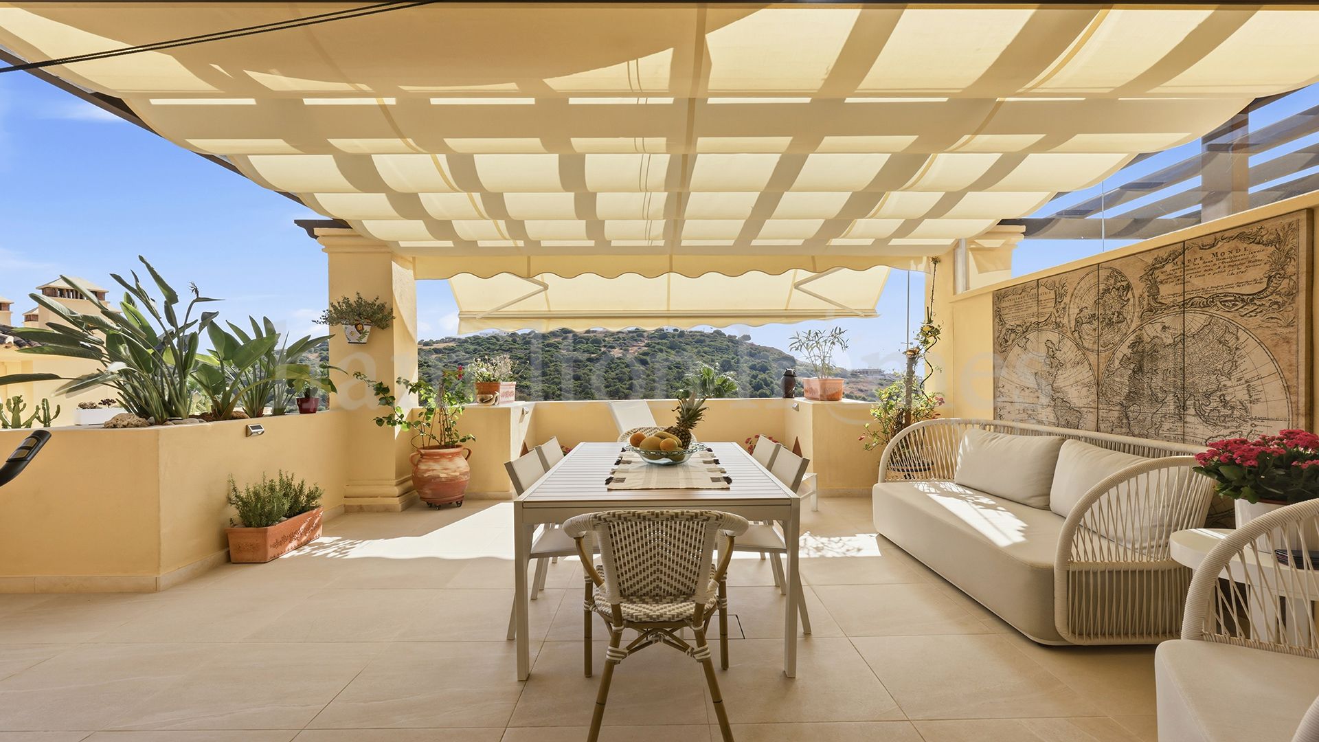 Apartment in Majestic, Casares