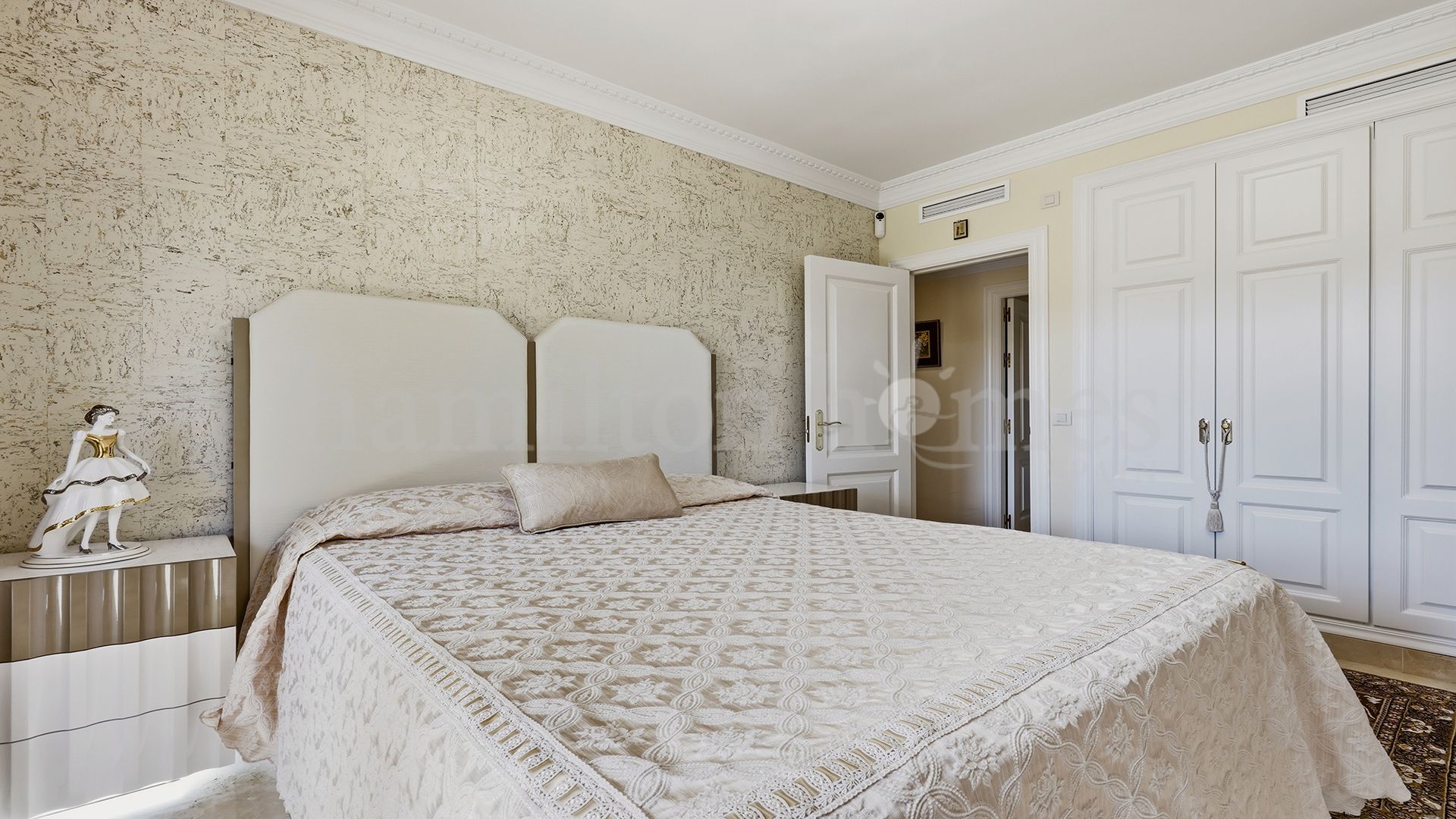 Apartment in Majestic, Casares