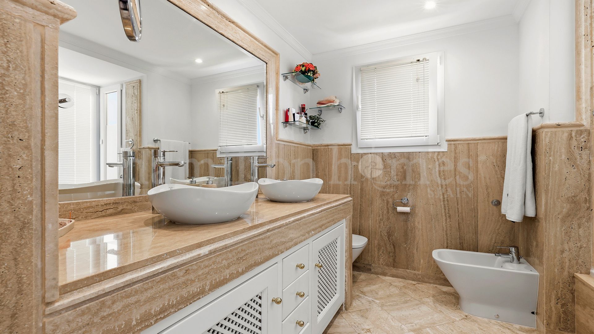 Apartment in Majestic, Casares