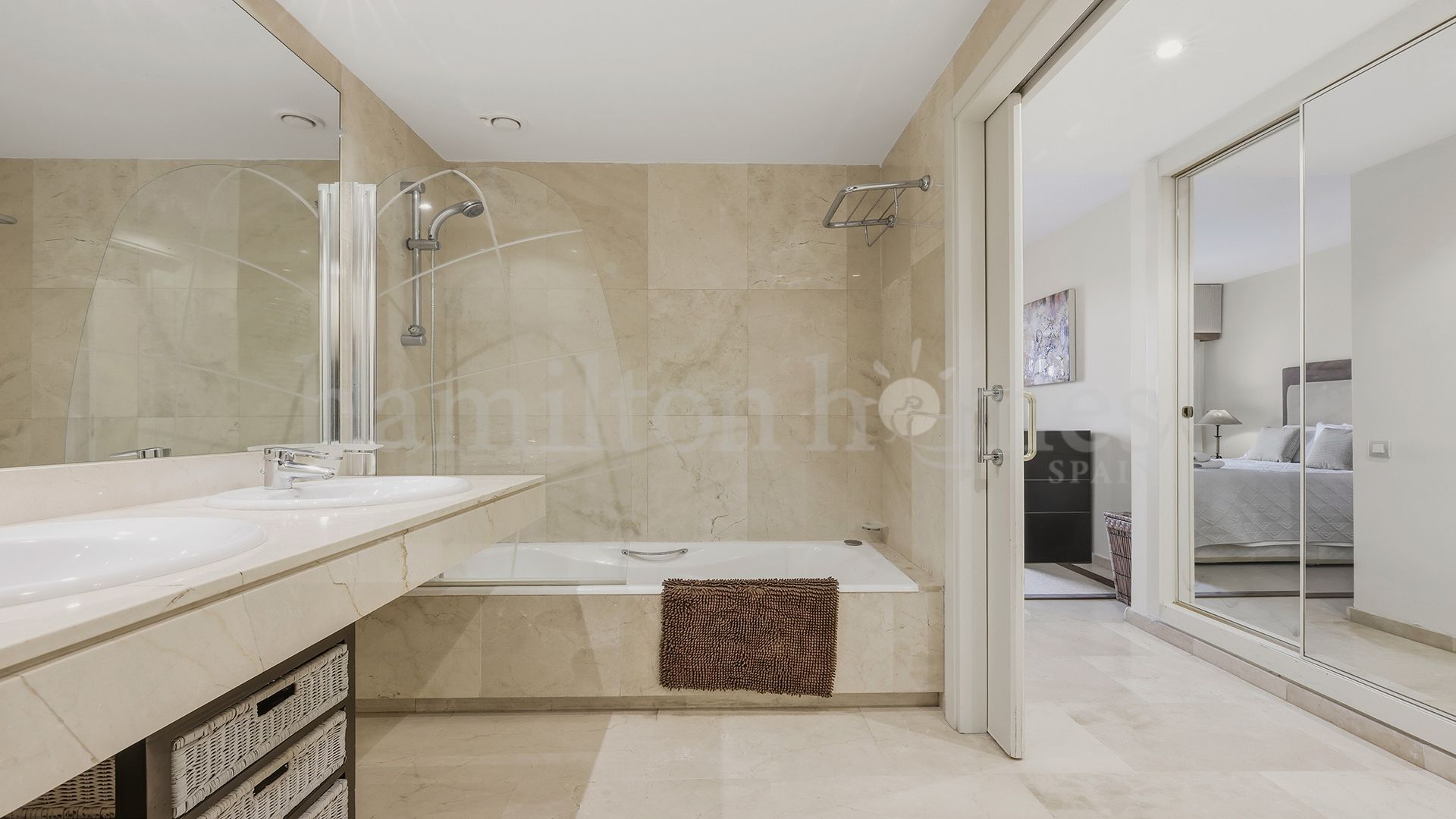 Ground Floor Apartment in Los Granados de Duquesa, Manilva