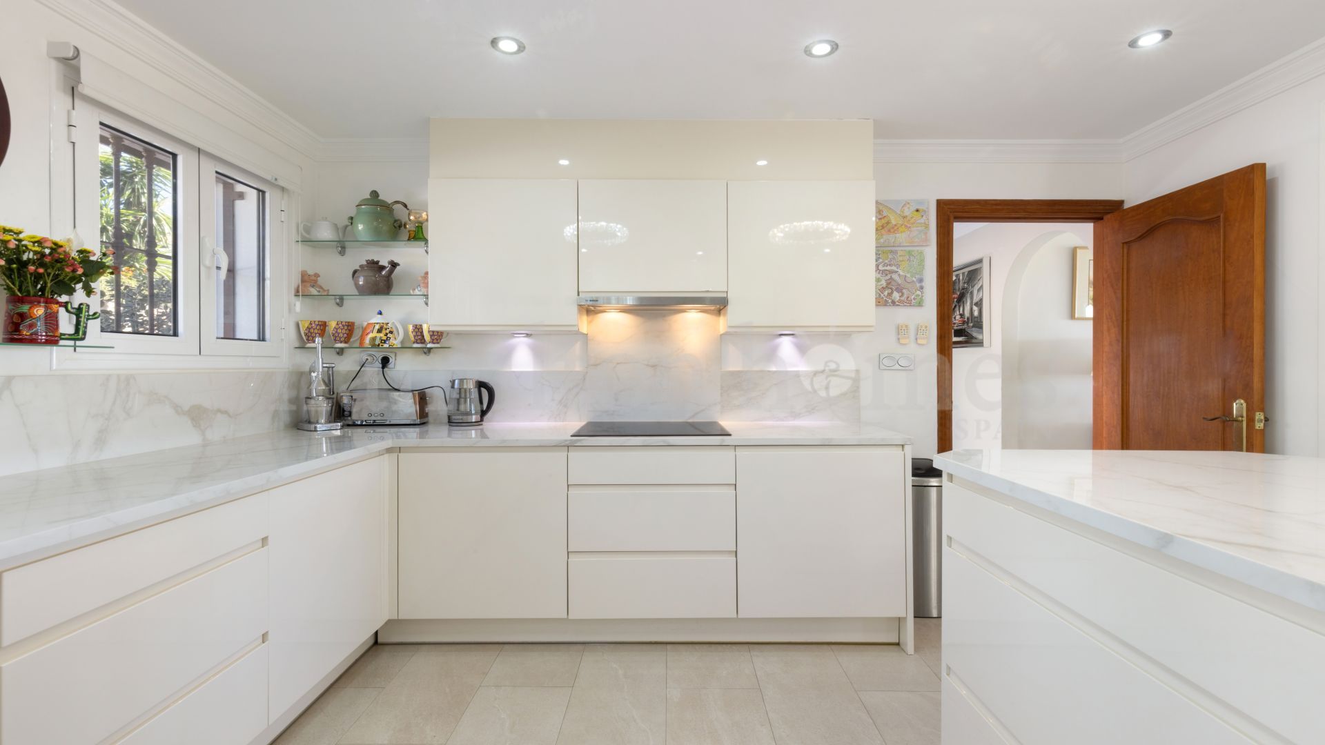 Semi Detached Villa in La Duquesa Golf, Manilva