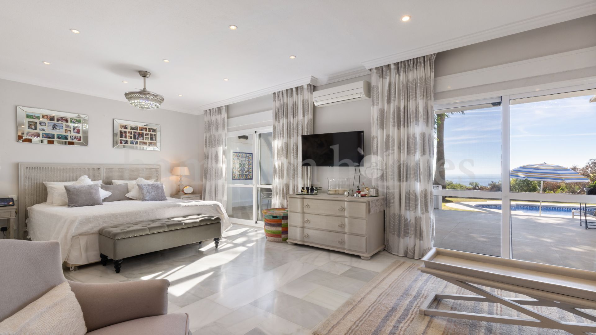 Semi Detached Villa in La Duquesa Golf, Manilva