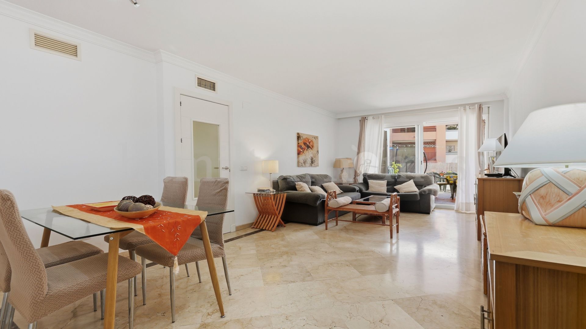 Ground Floor Apartment in Los Hidalgos, Manilva