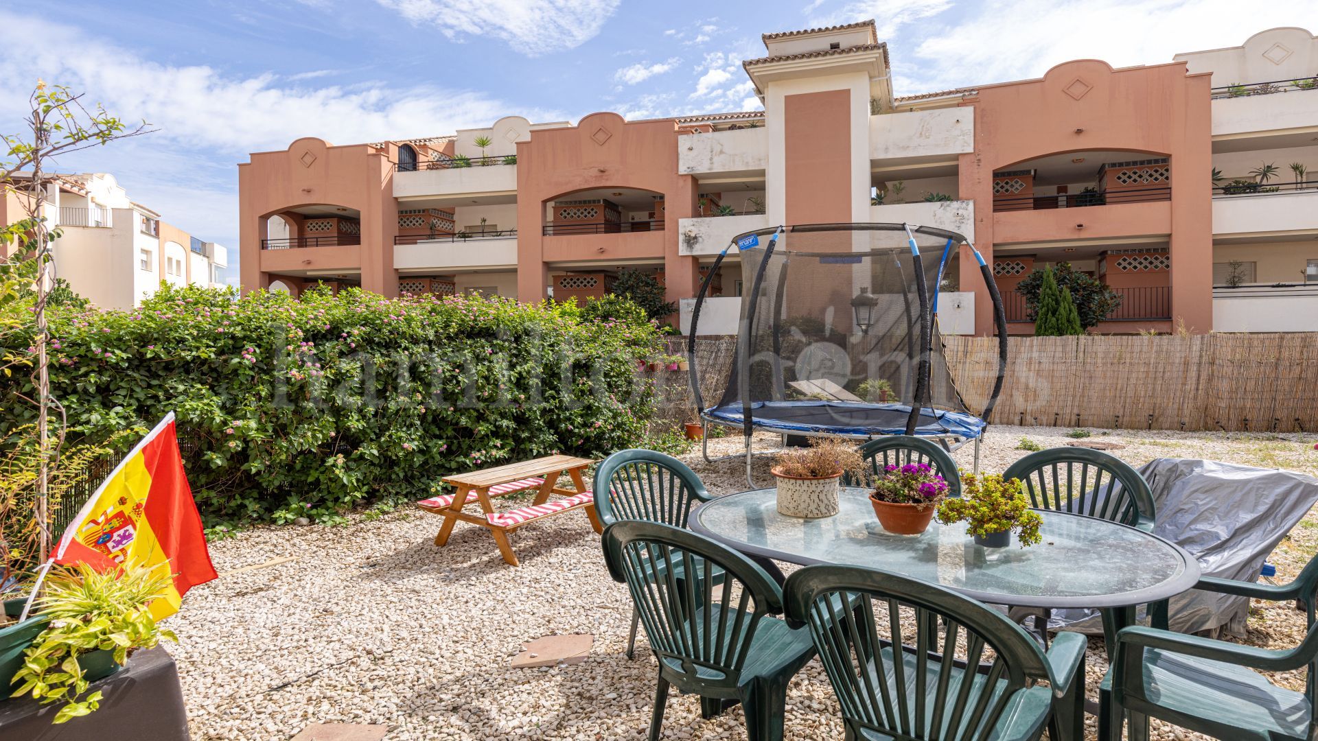 Ground Floor Apartment in Los Hidalgos, Manilva