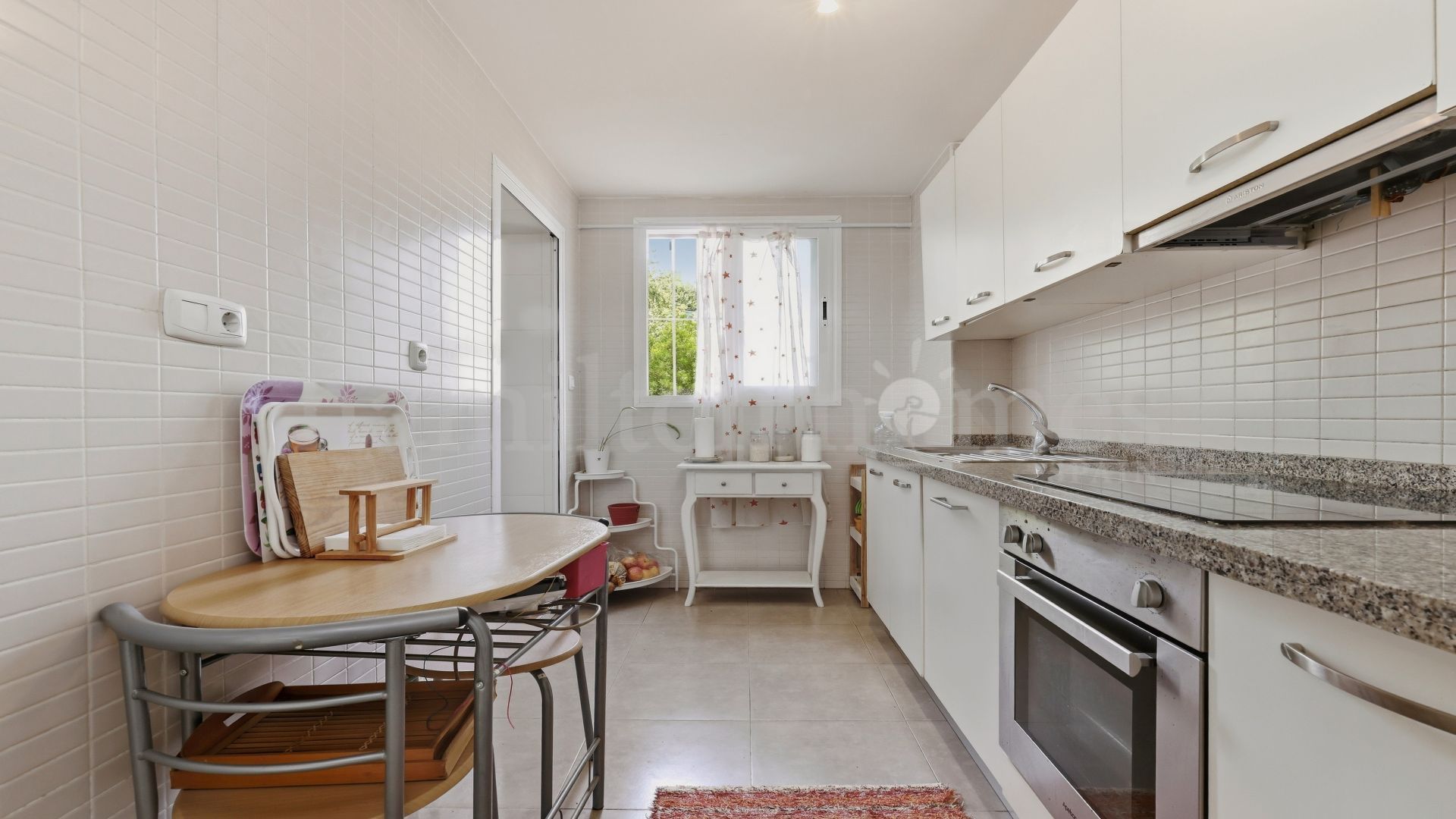 Ground Floor Apartment in Los Hidalgos, Manilva
