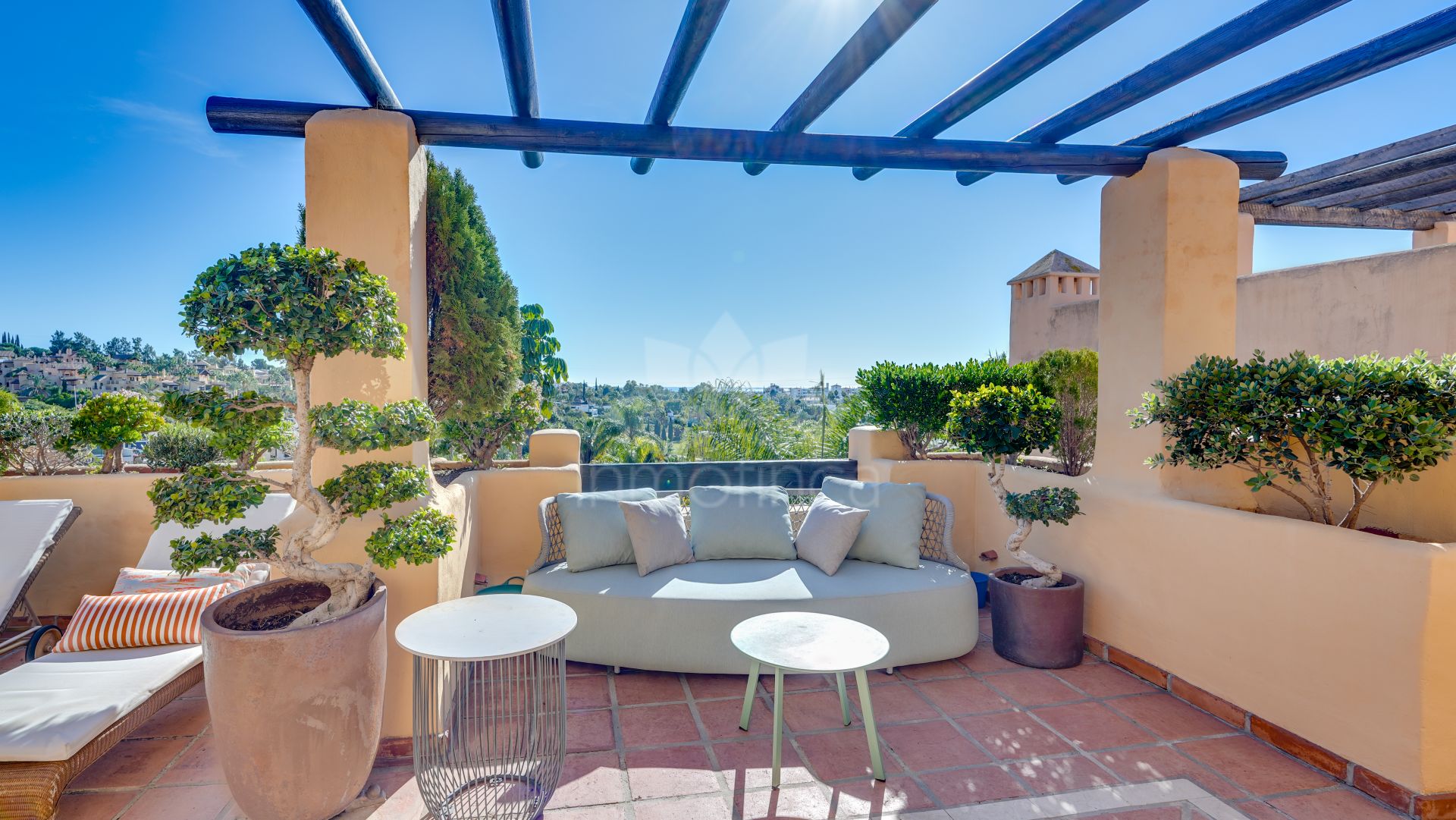 Duplex Penthouse in El Campanario, Estepona