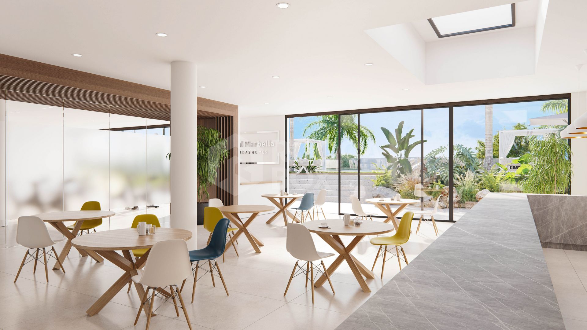 Contemporary penthouse with terrace and solarium both with panoramic views of the Mediterranean Sea in top location