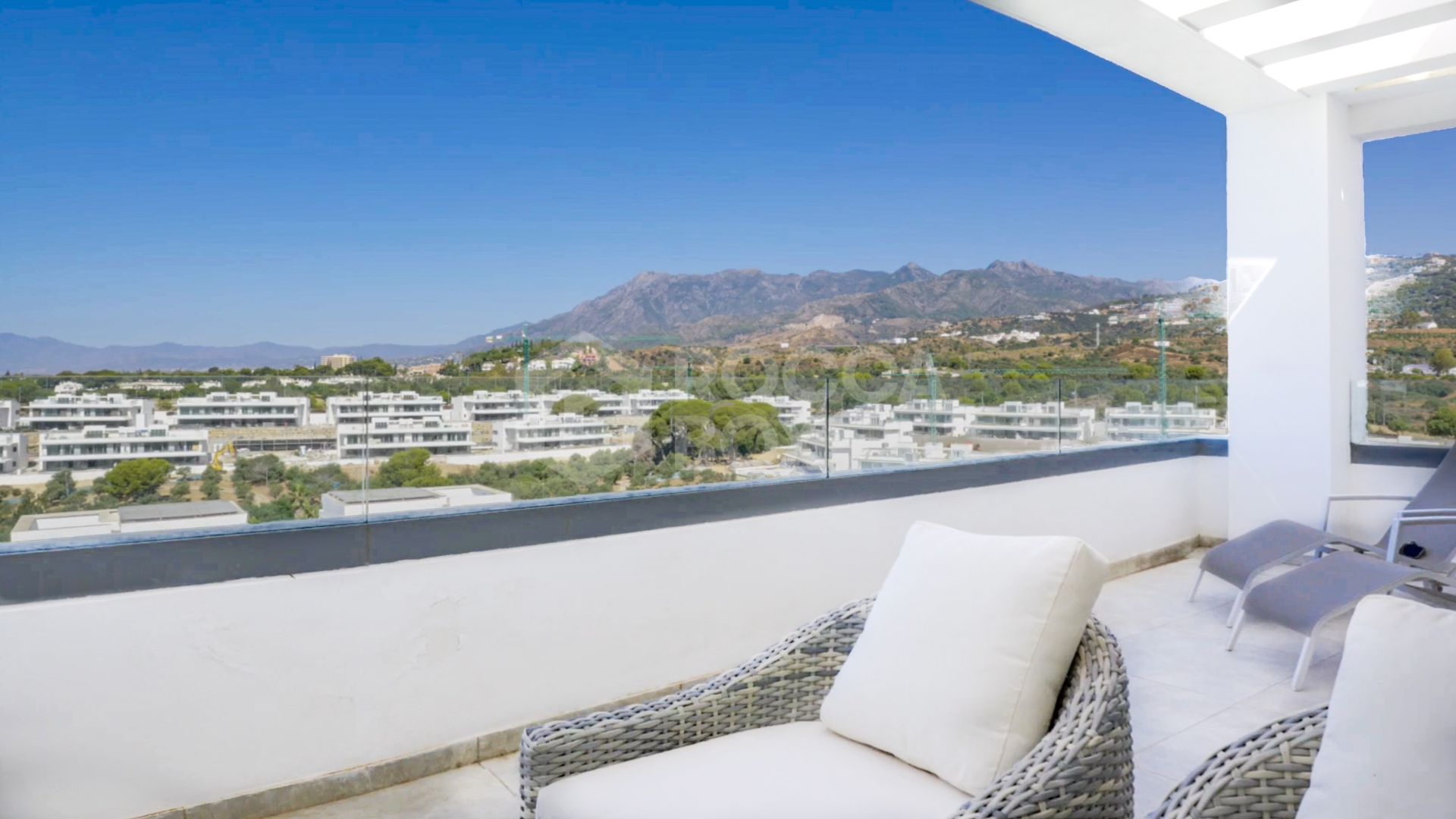 Contemporary penthouse with terrace and solarium both with panoramic views of the Mediterranean Sea in top location