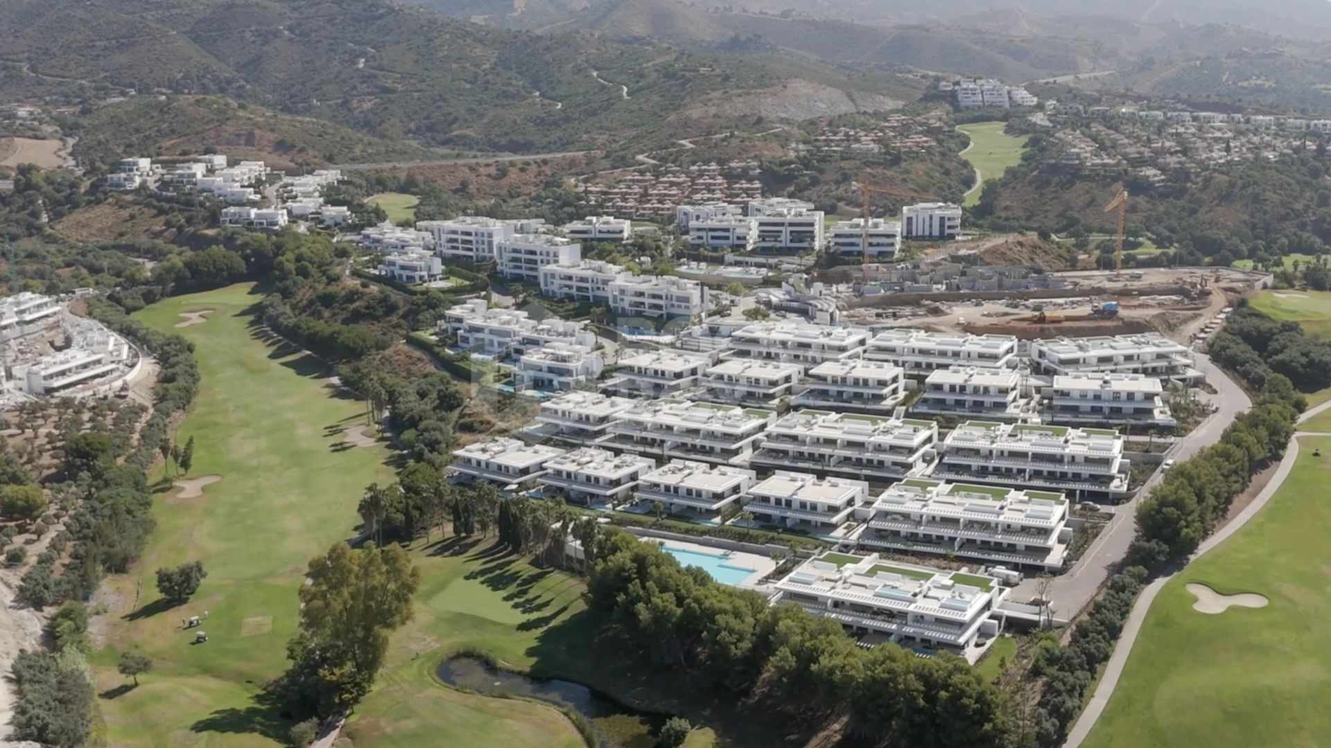 Contemporary penthouse with terrace and solarium both with panoramic views of the Mediterranean Sea in top location