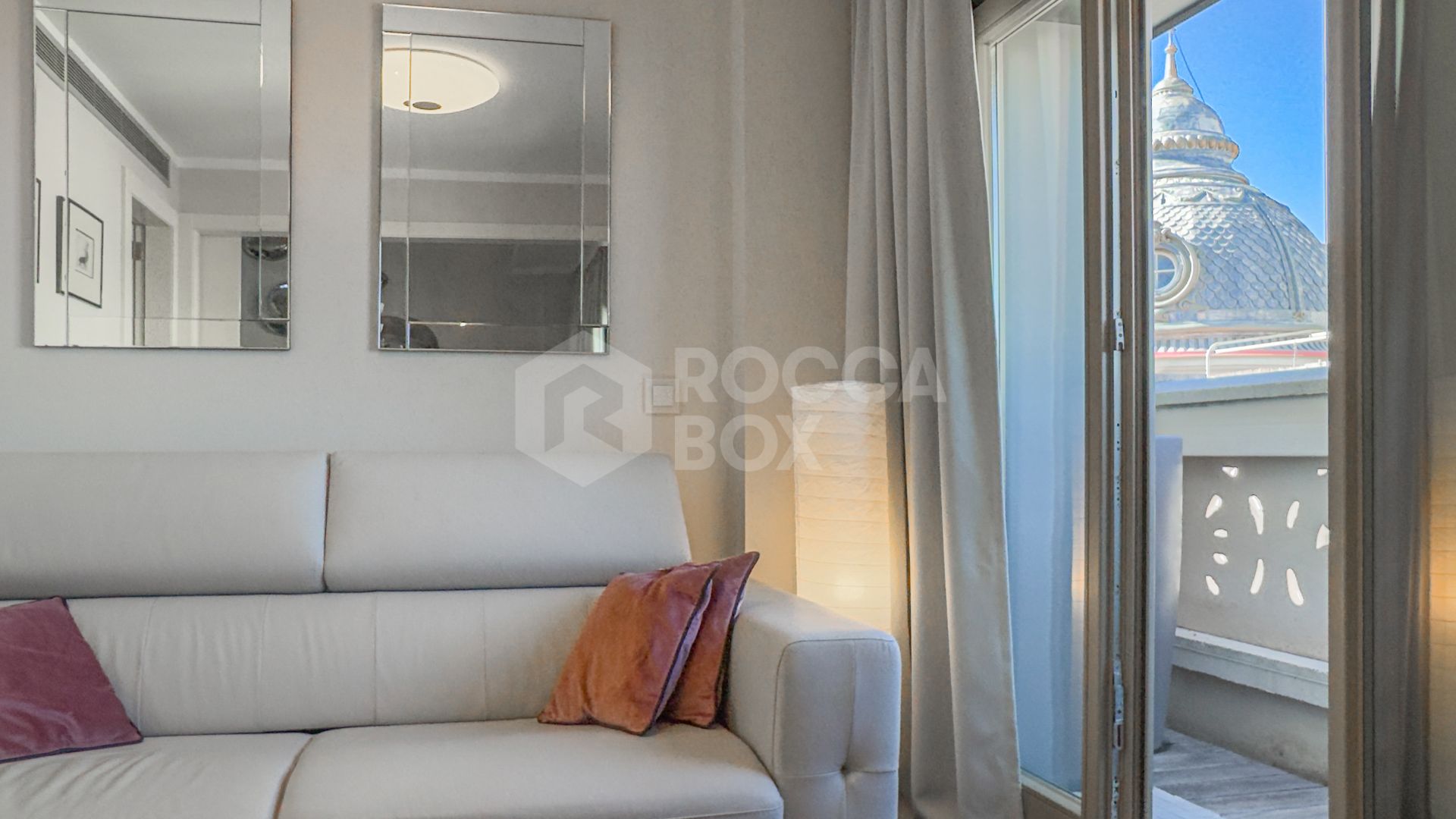 Duplex Penthouse for sale in Centro Histórico, Malaga
