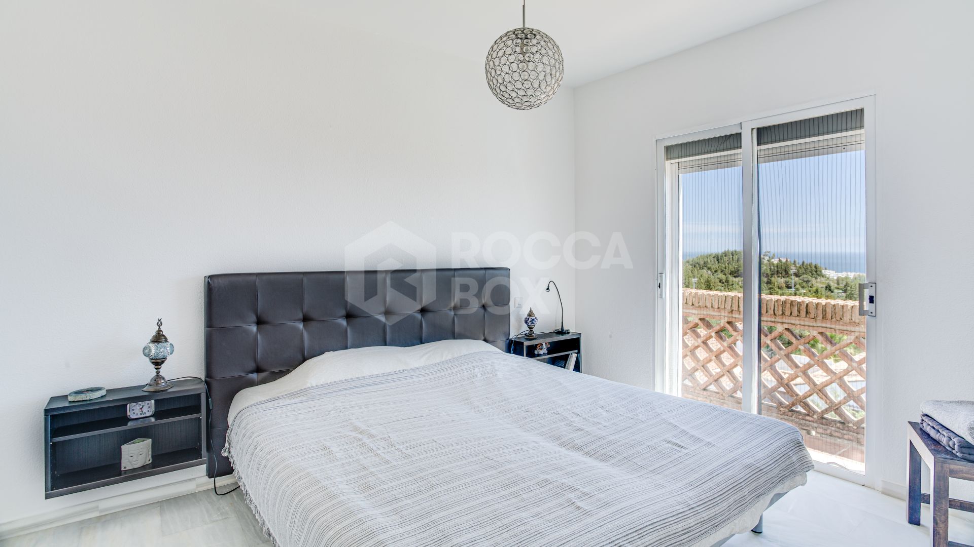 Apartment for sale in El Chaparral, Mijas Costa