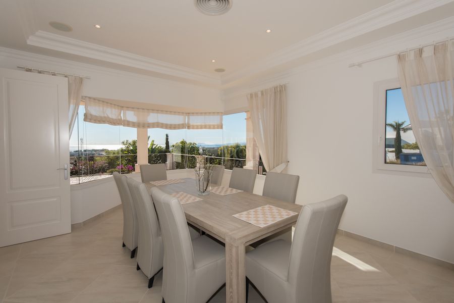 Villa  in New Golden Mile, Estepona East, Estepona