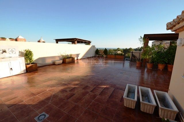 Duplex Penthouse  in New Golden Mile, Estepona East, Estepona