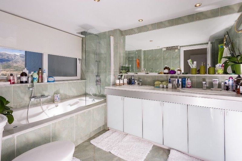 Apartment  in Rio Real, Marbella East, Marbella