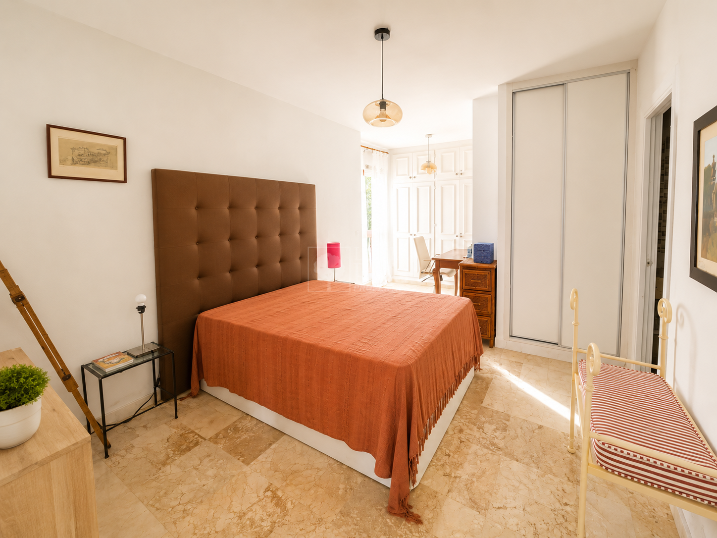 Apartamento Planta Baja  en Benamara, Estepona Este, Estepona