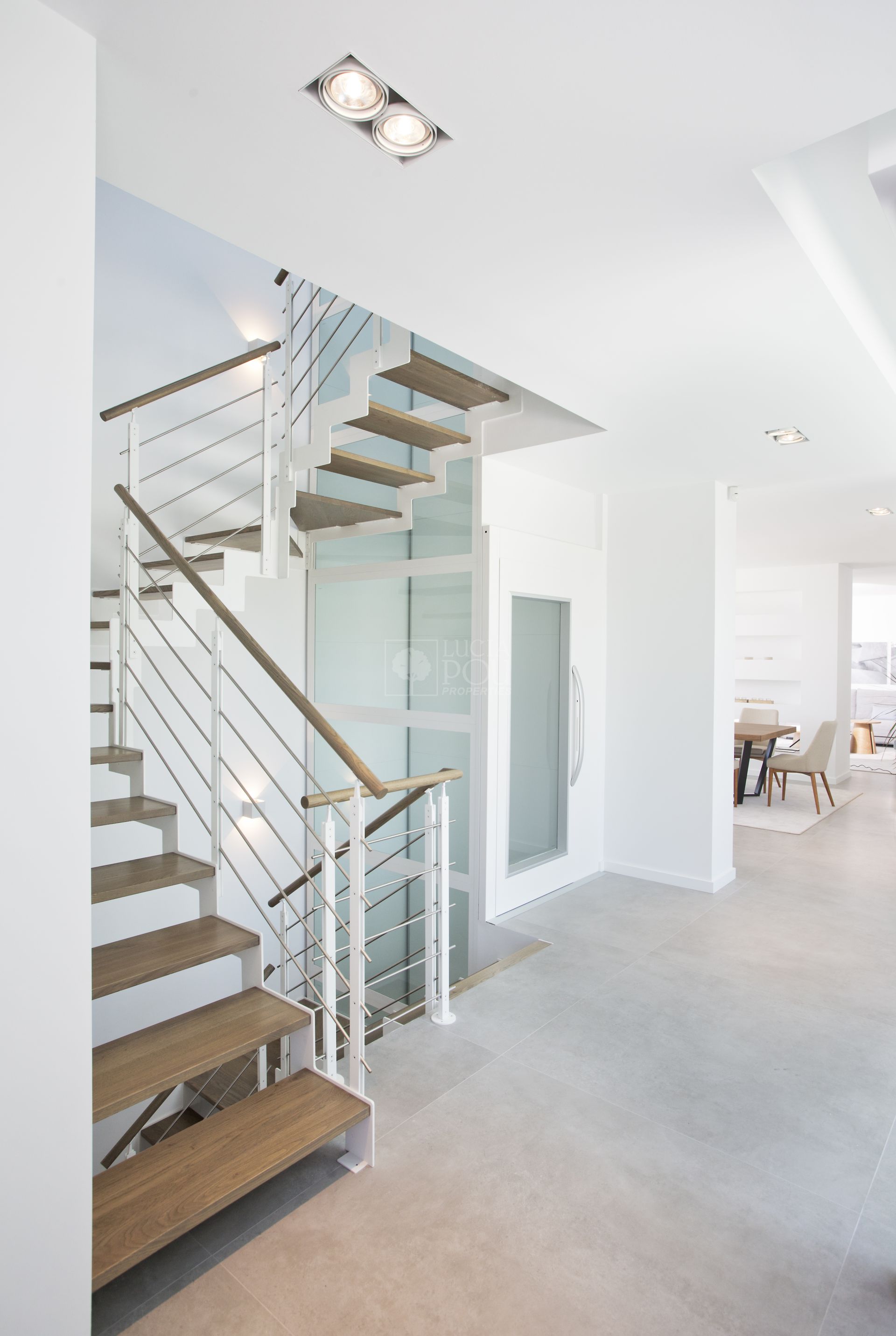 Villa  in New Golden Mile, Estepona East, Estepona