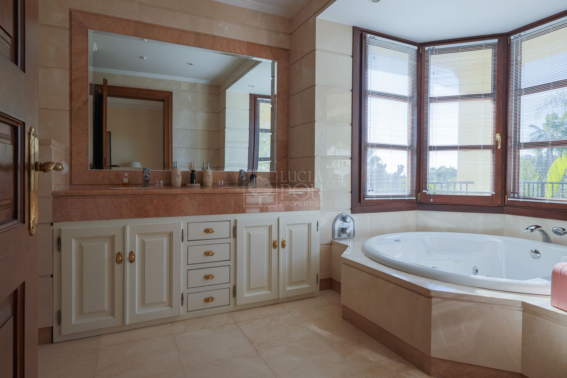 Villa  en Ctra. De Ronda, Benahavis