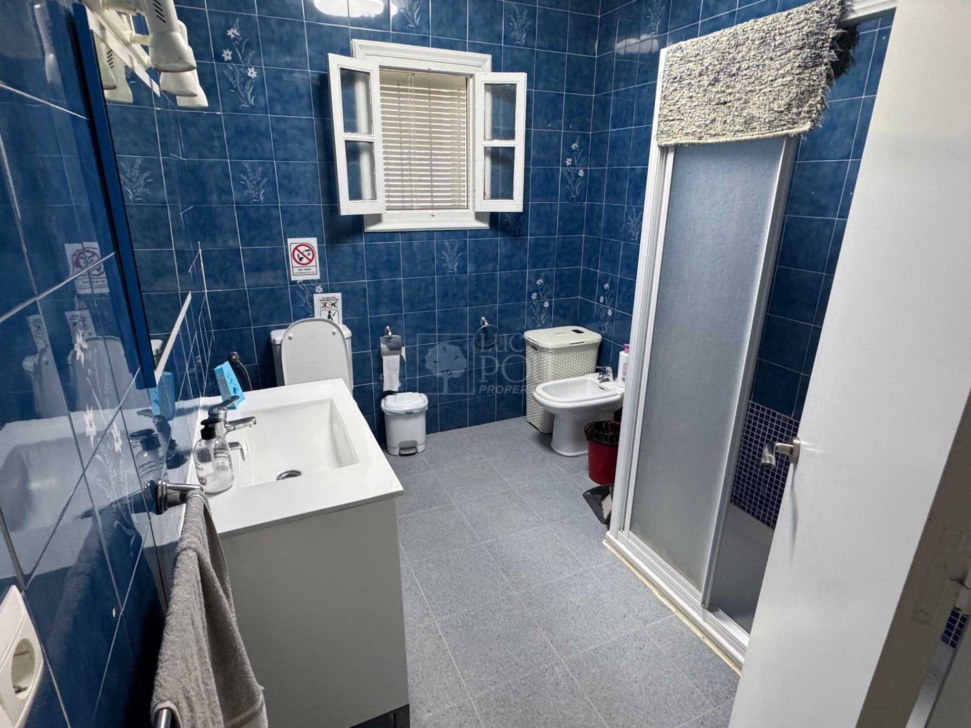 Finca  en New Golden Mile, Estepona Este, Estepona