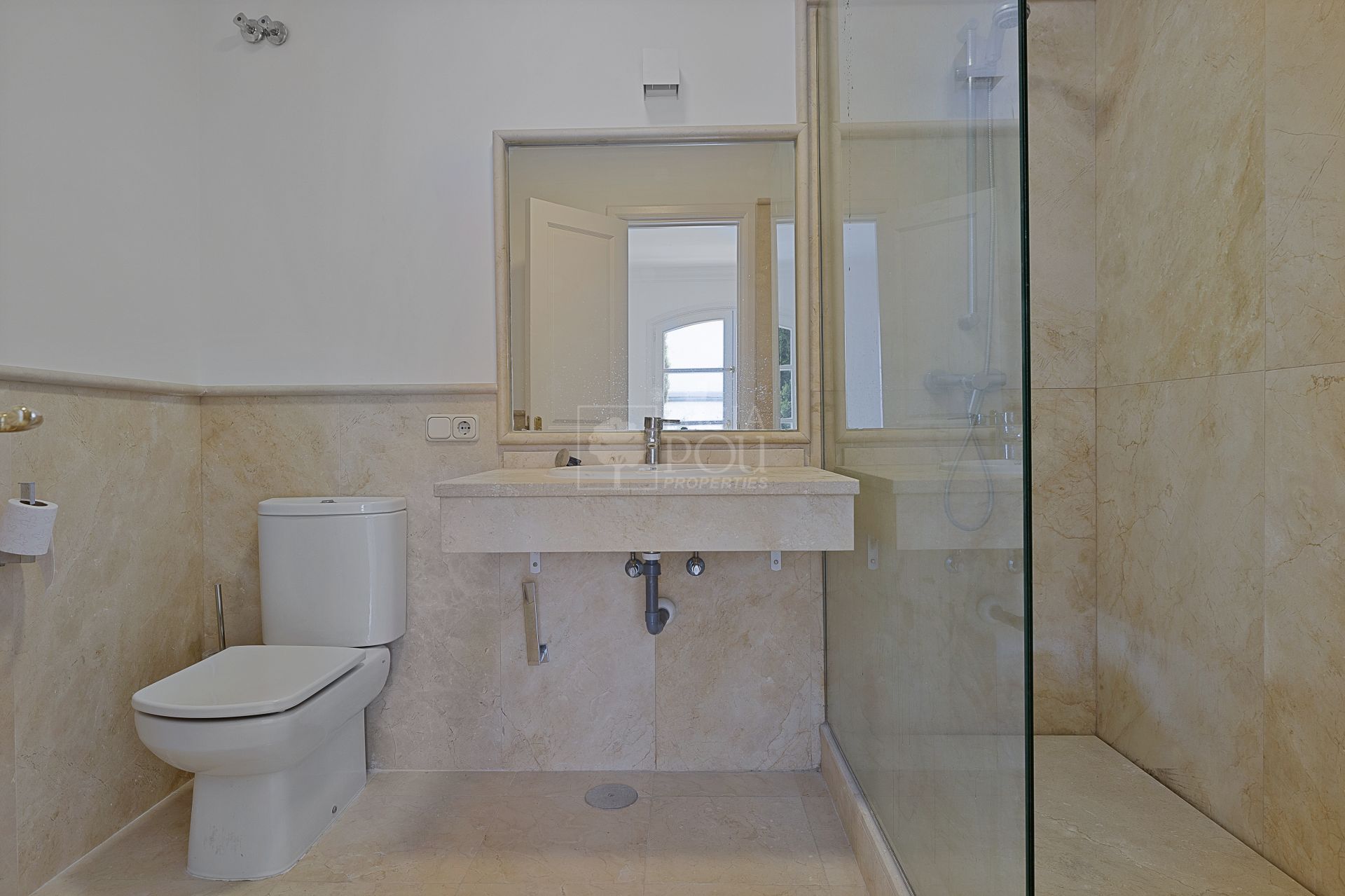 Adosado  en Ctra. De Ronda, Benahavis