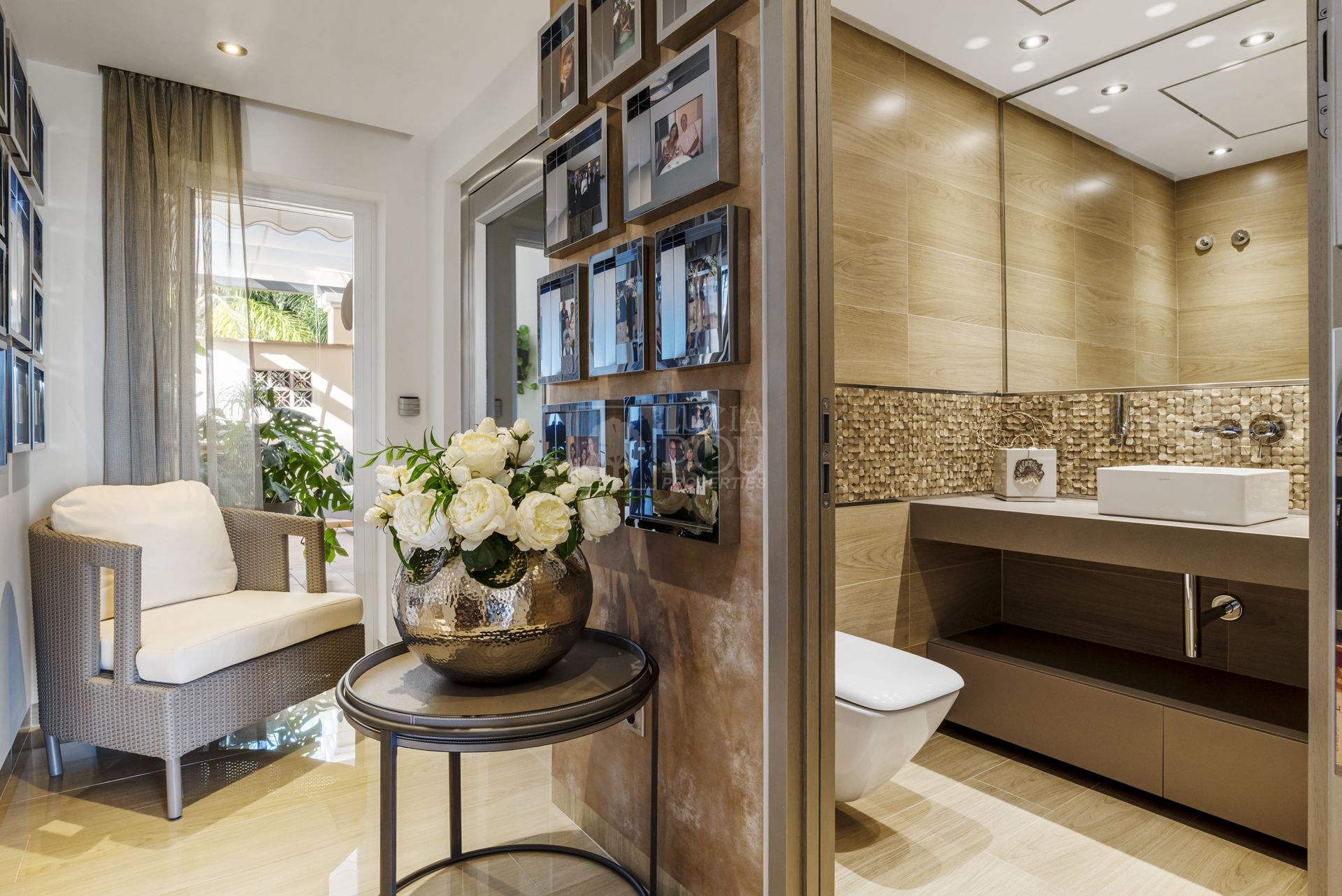 Penthouse  in Ctra. De Ronda, Benahavis