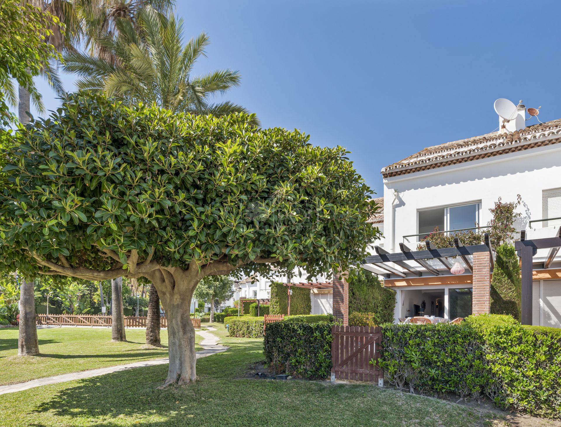 Town House  in Estepona