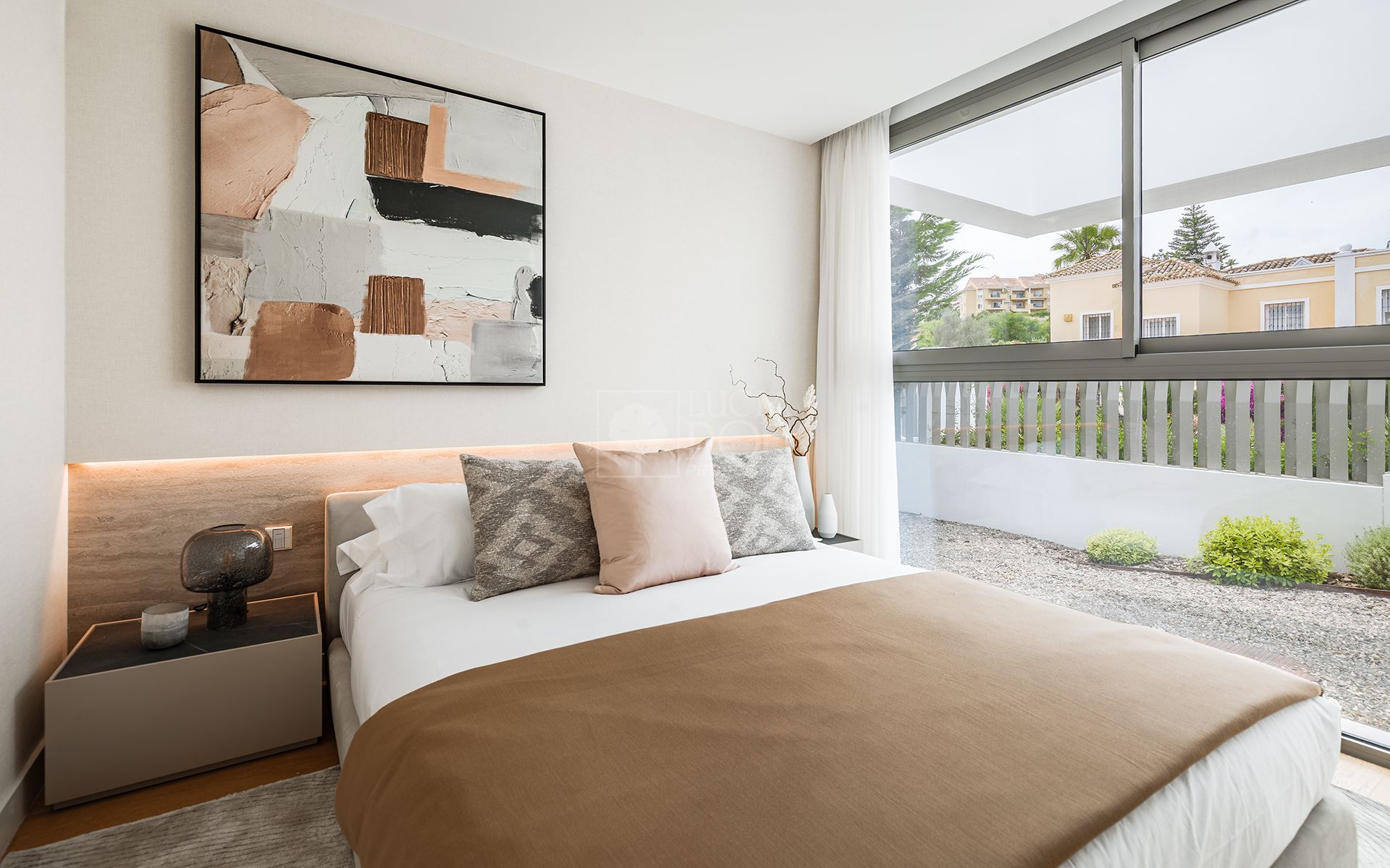 Villa  en New Golden Mile, Estepona Este, Estepona
