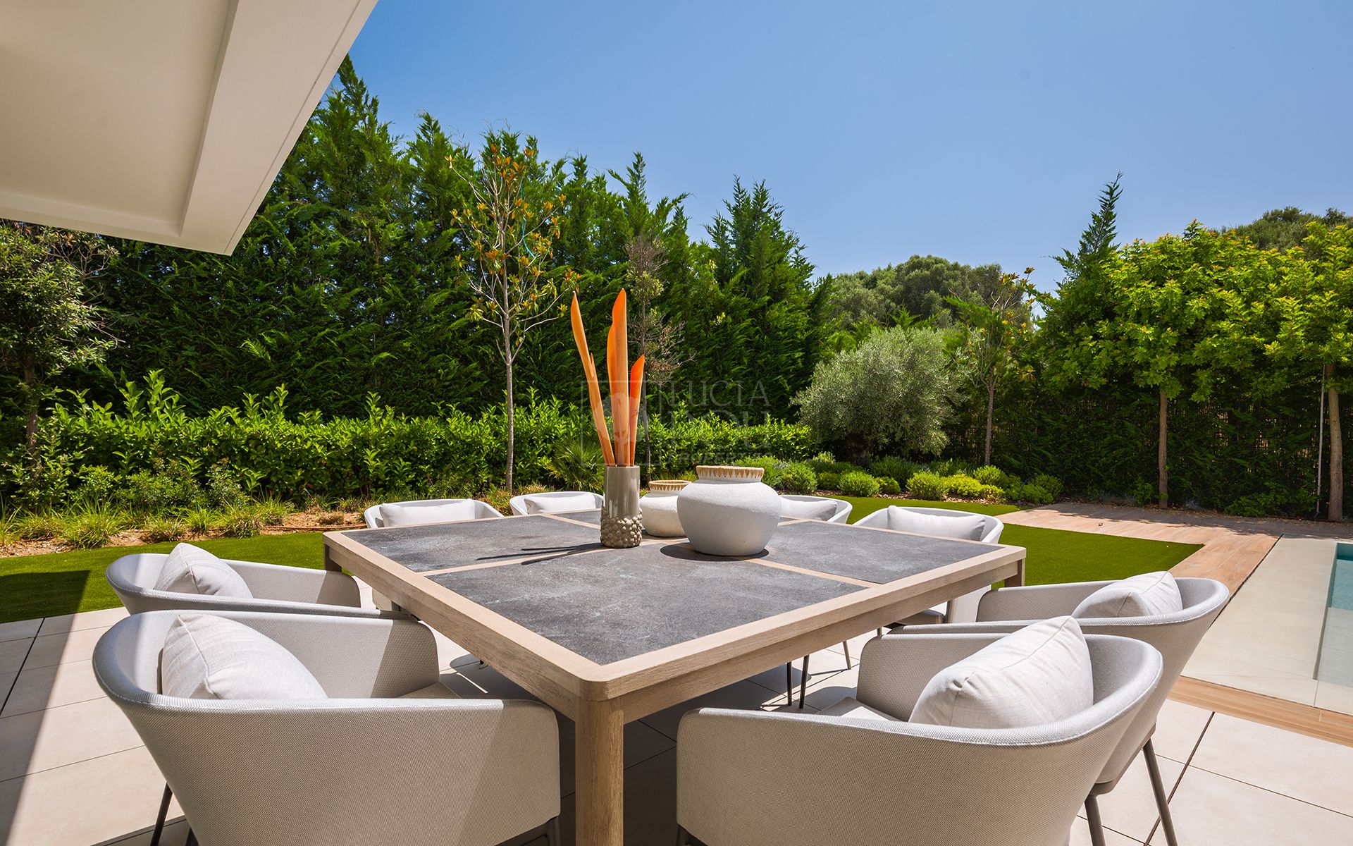 Villa  en New Golden Mile, Estepona Este, Estepona