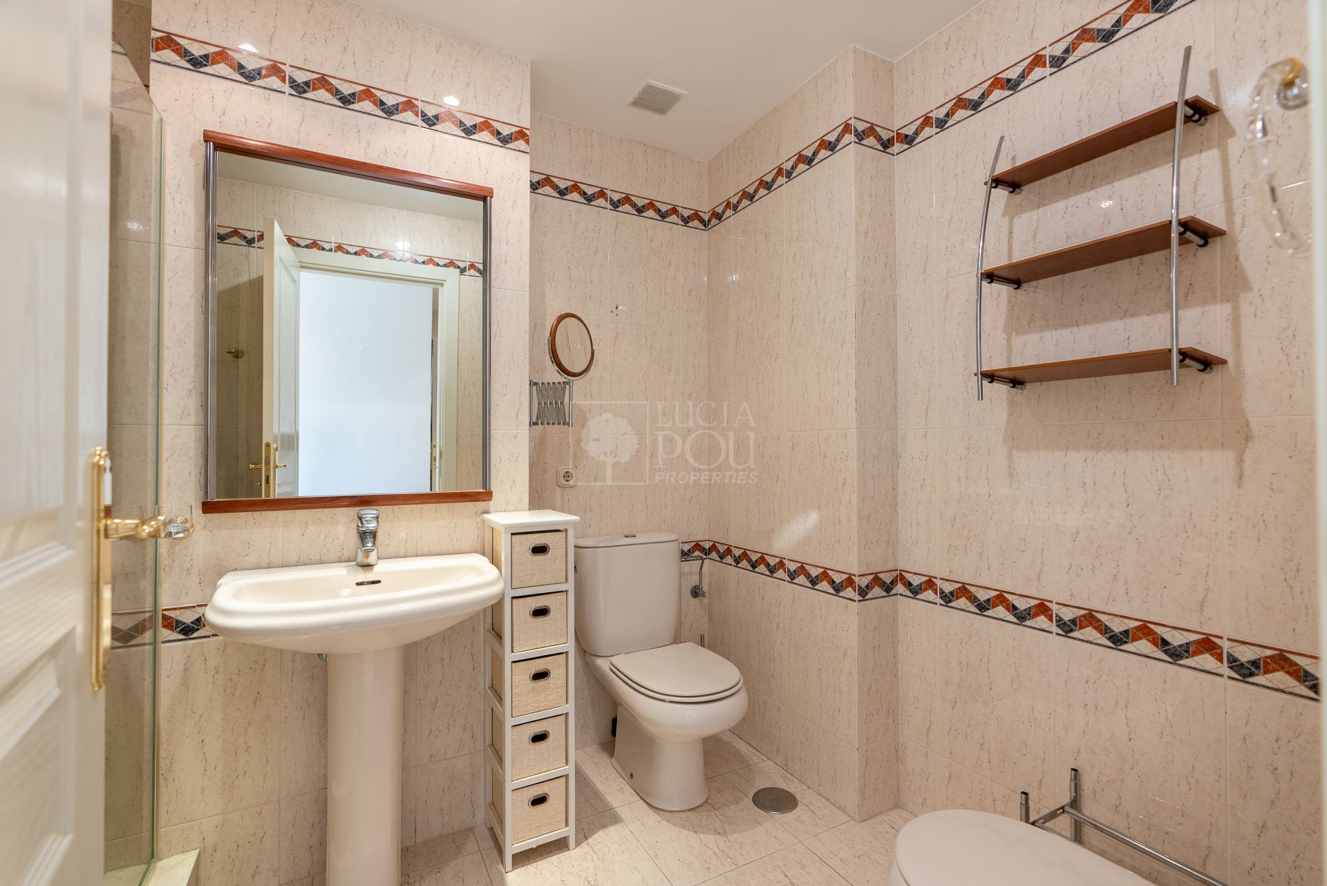 Apartamento  en Estepona