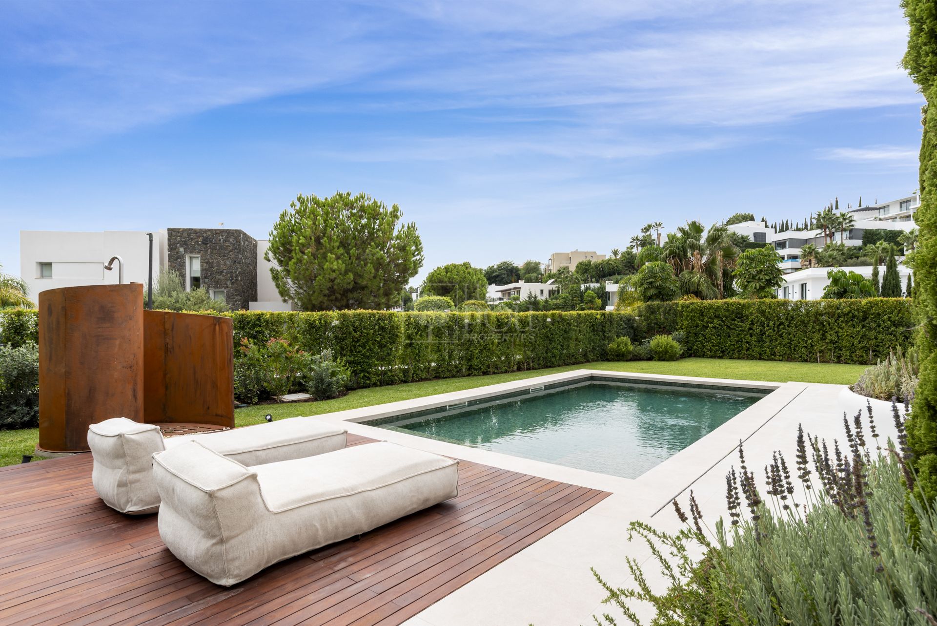 Villa  en New Golden Mile, Estepona Este, Estepona
