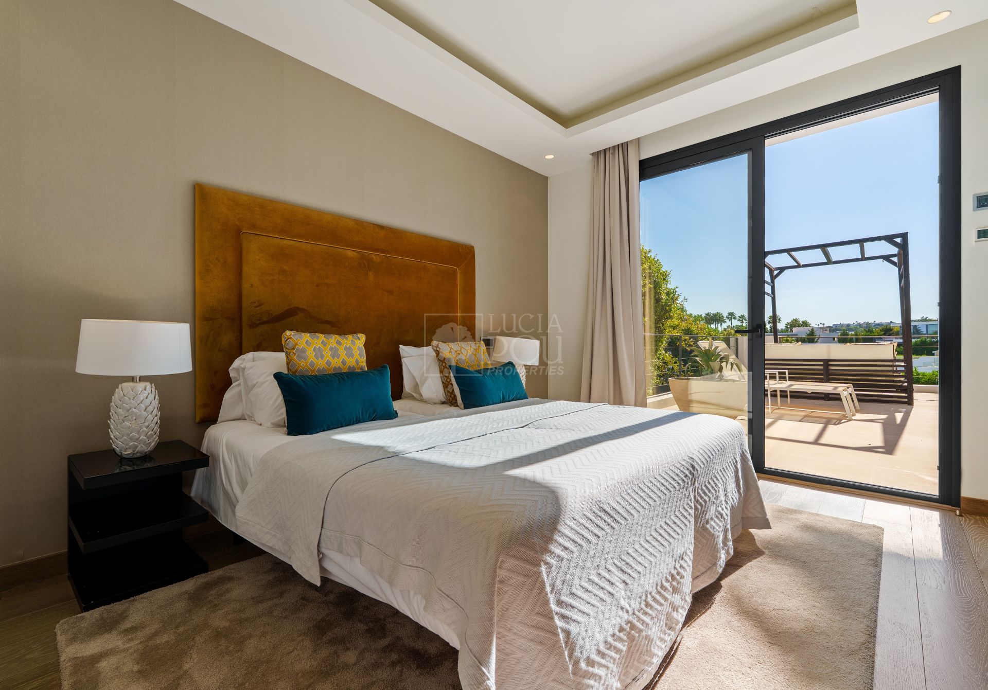 Villa  in Nueva Andalucia, Marbella