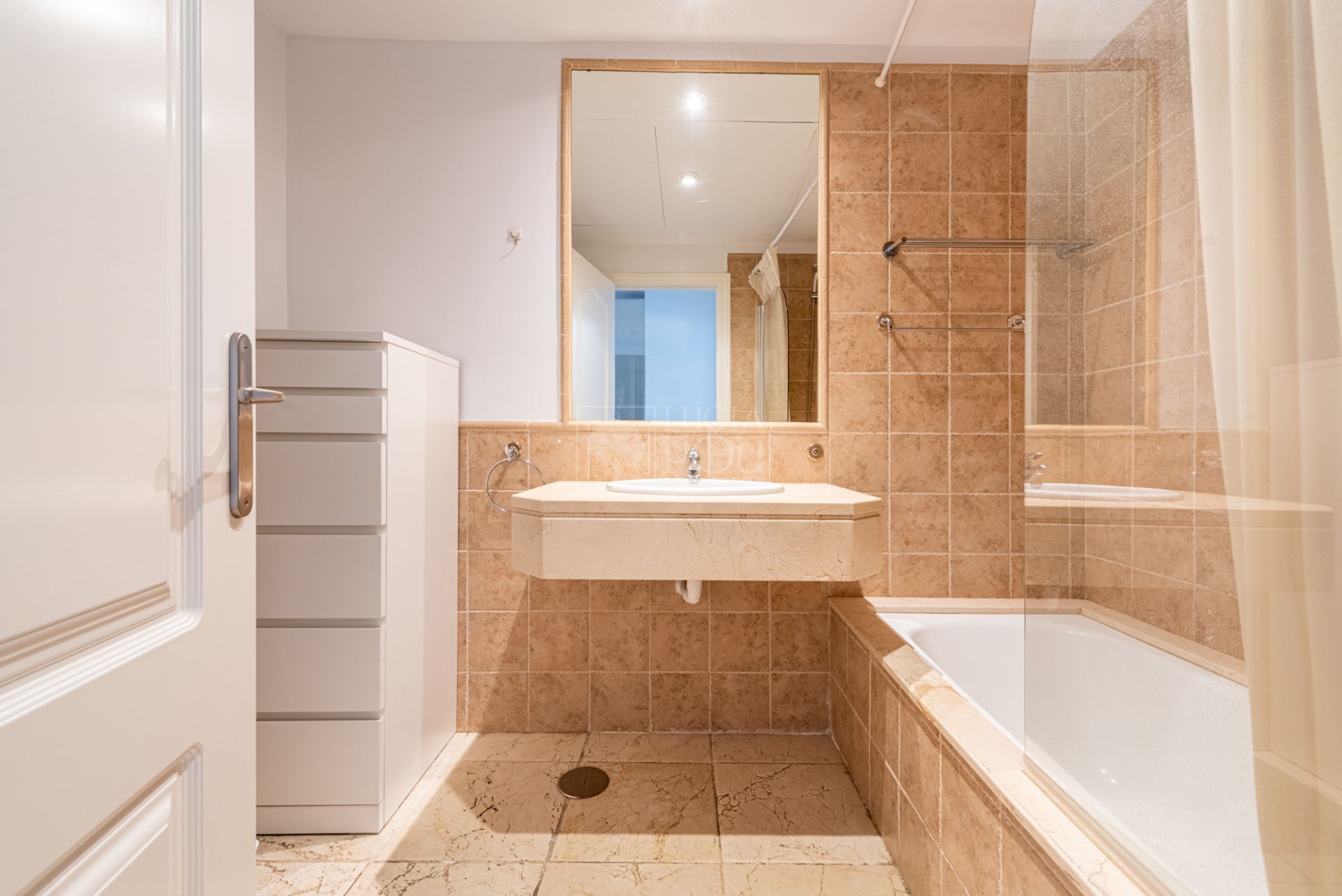 Apartamento  en Los Flamingos, Benahavis